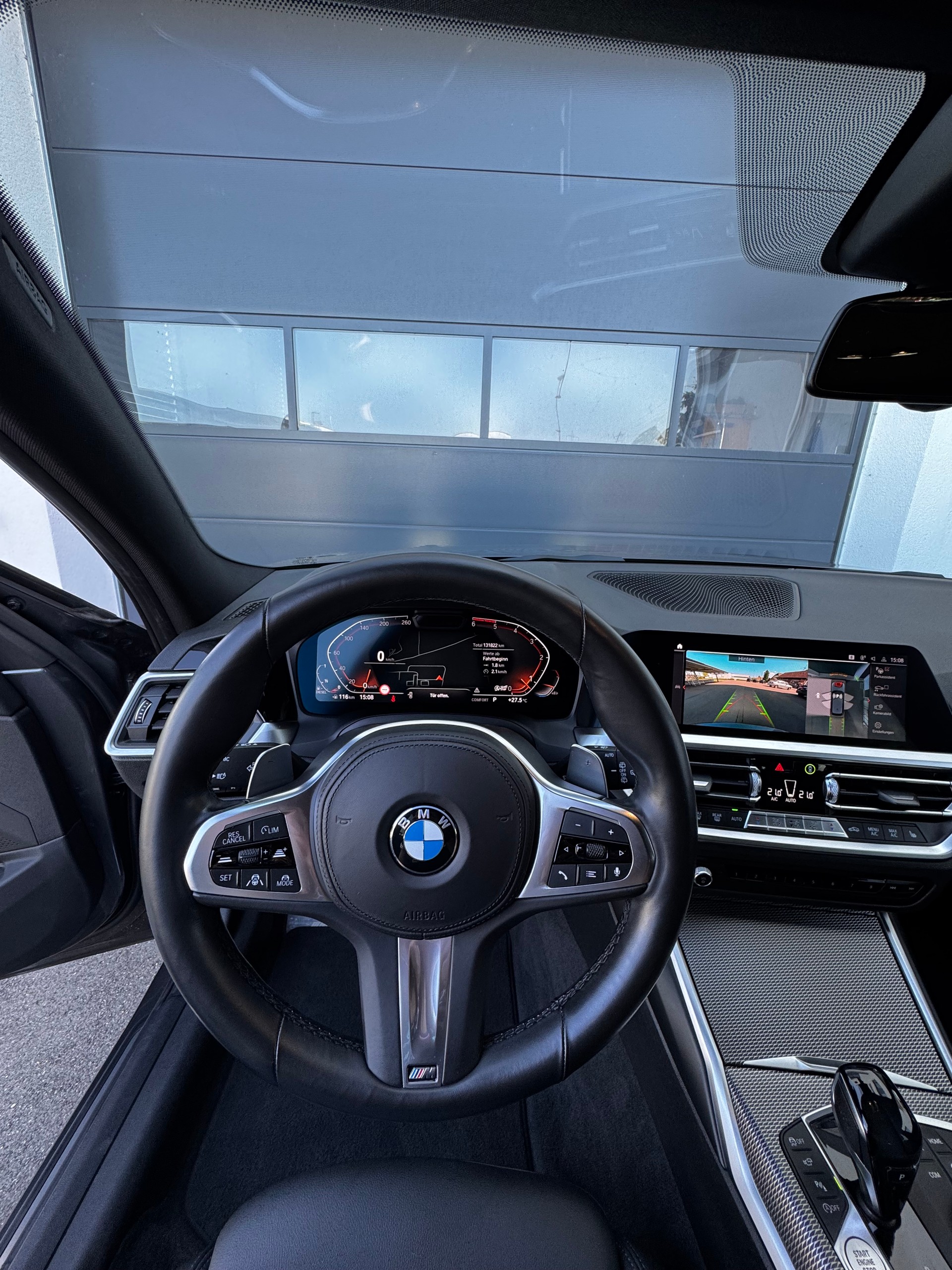 BMW 330d xDrive Touring Steptronic M Sport-image-9