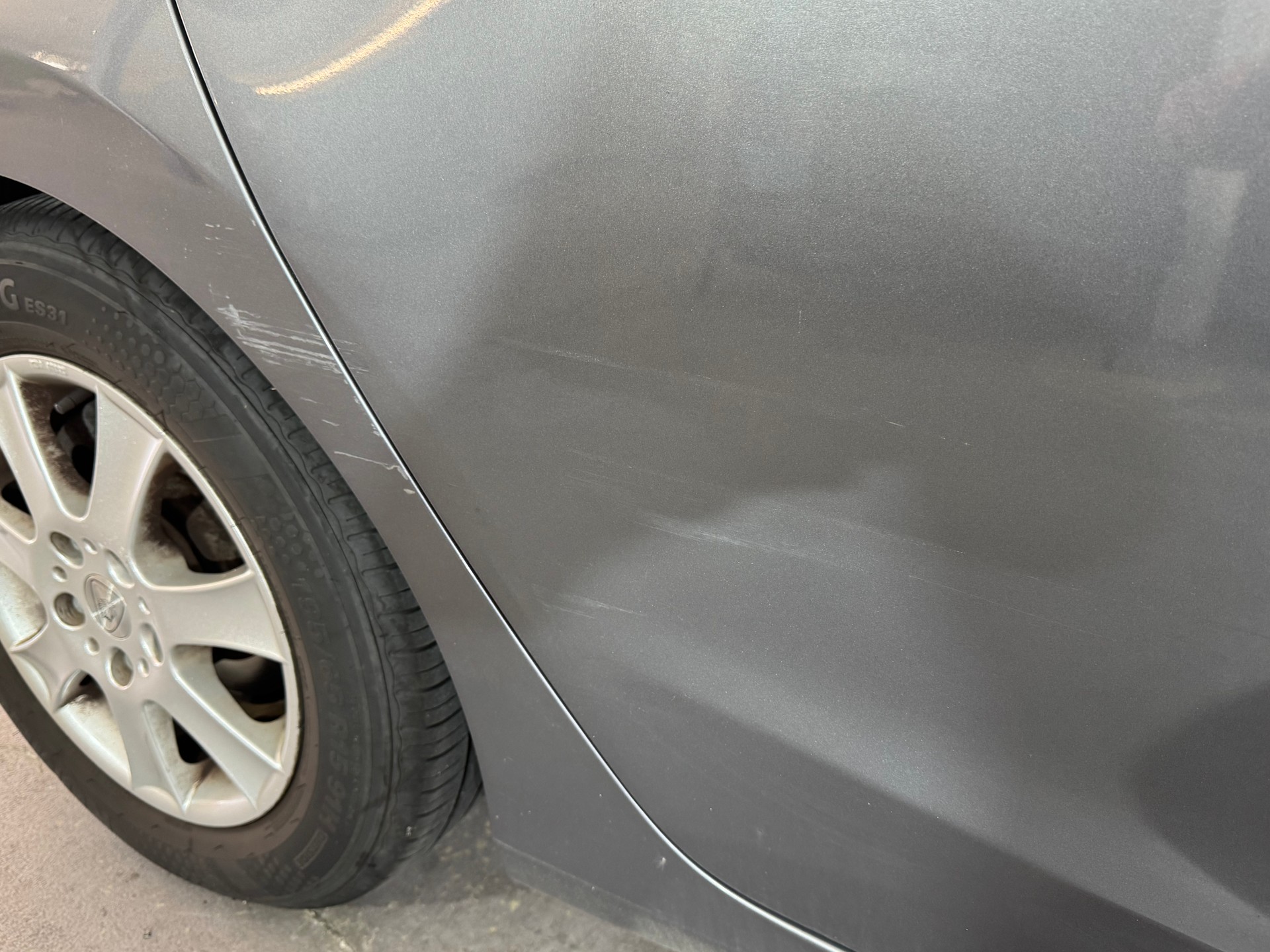 HYUNDAI i30 1.4 Comfort-image-8