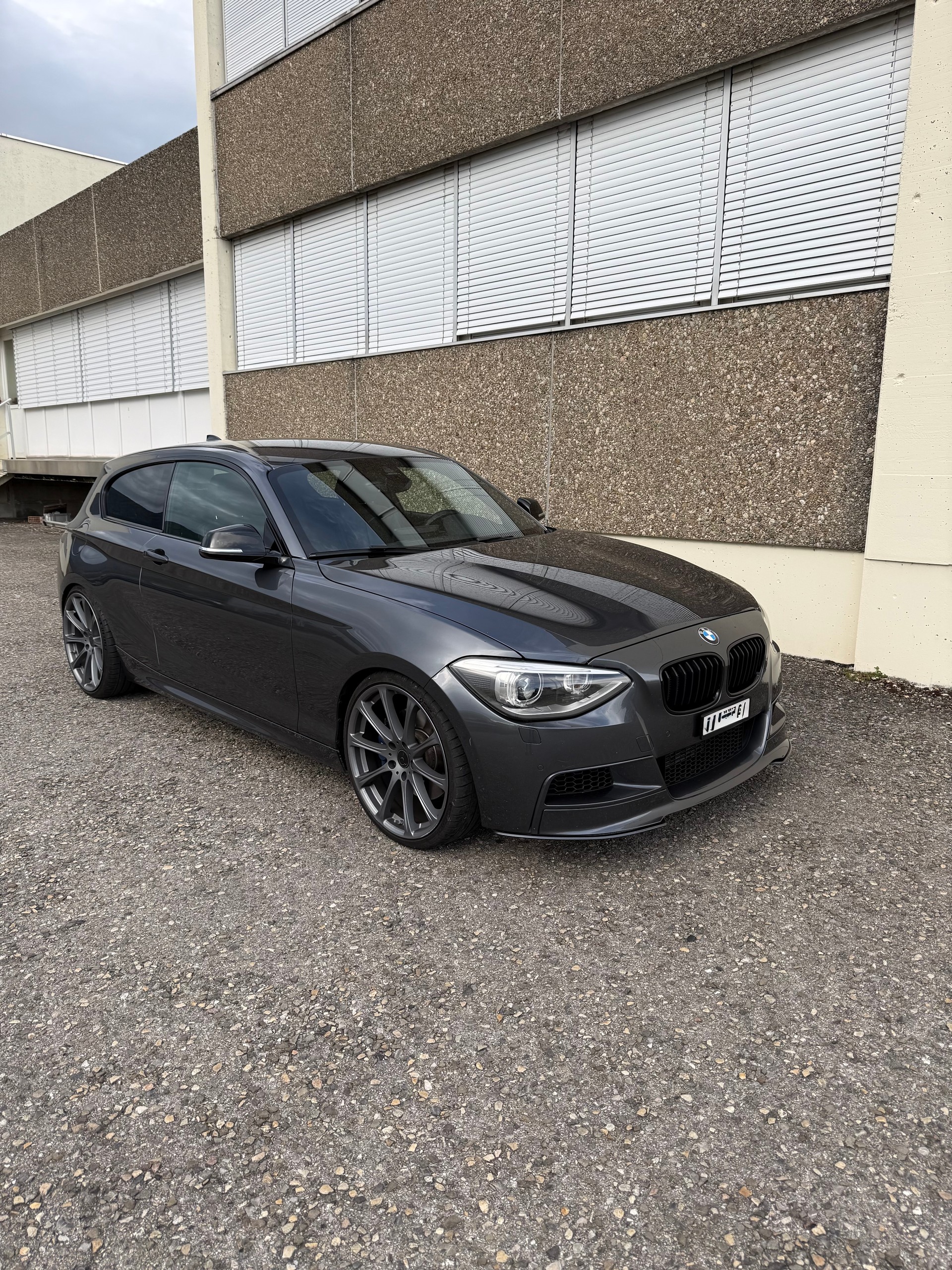 BMW M135i xDrive-image-1