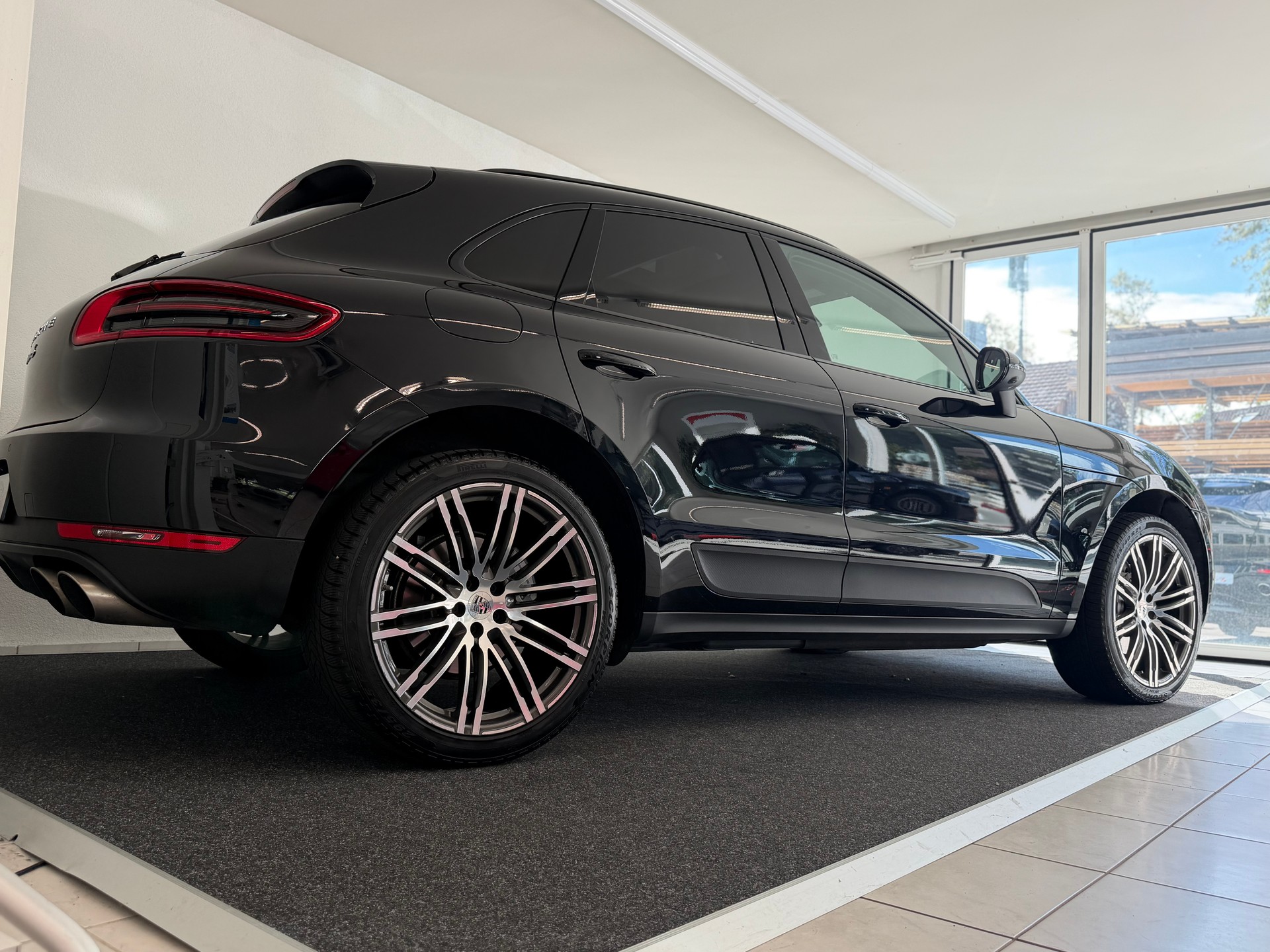 PORSCHE Macan 3.0 V6 S-image-5