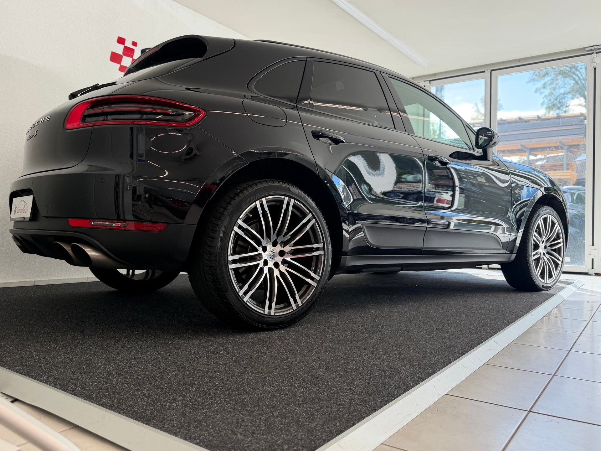PORSCHE Macan 3.0 V6 S-image-6