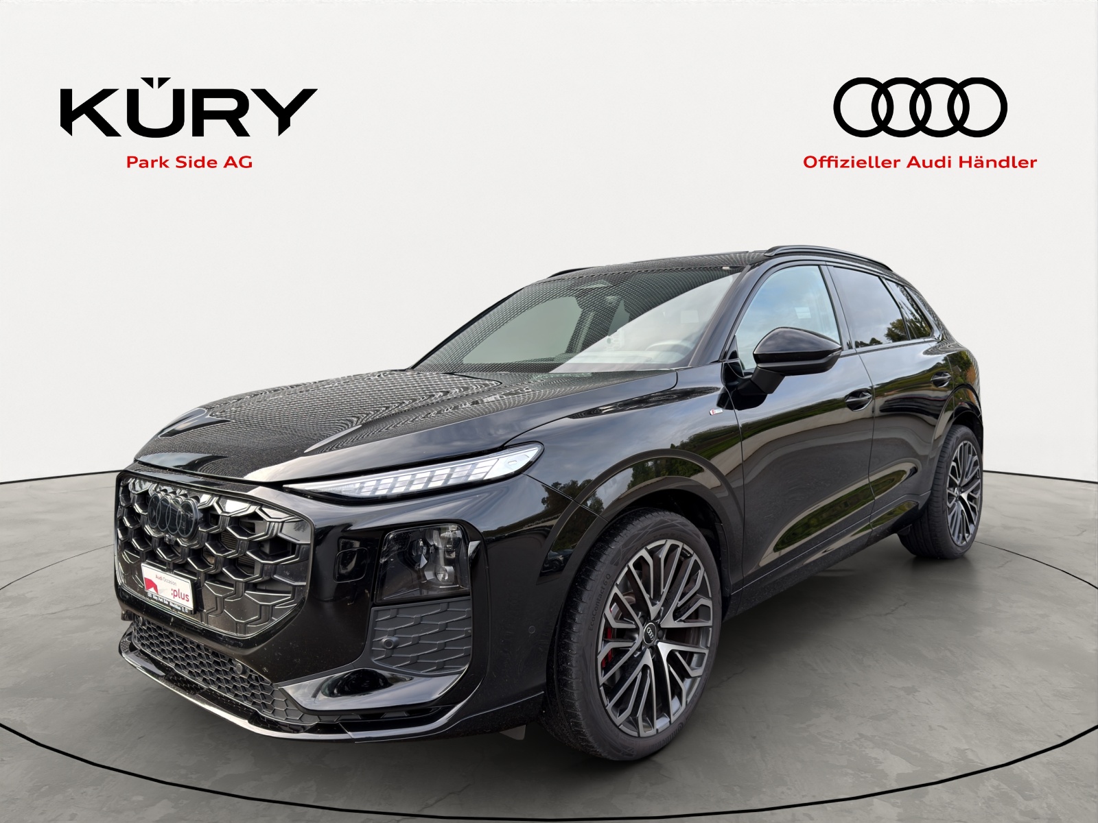 AUDI Q3 SUV TFSI quattro 195 kW S tronic-image-0
