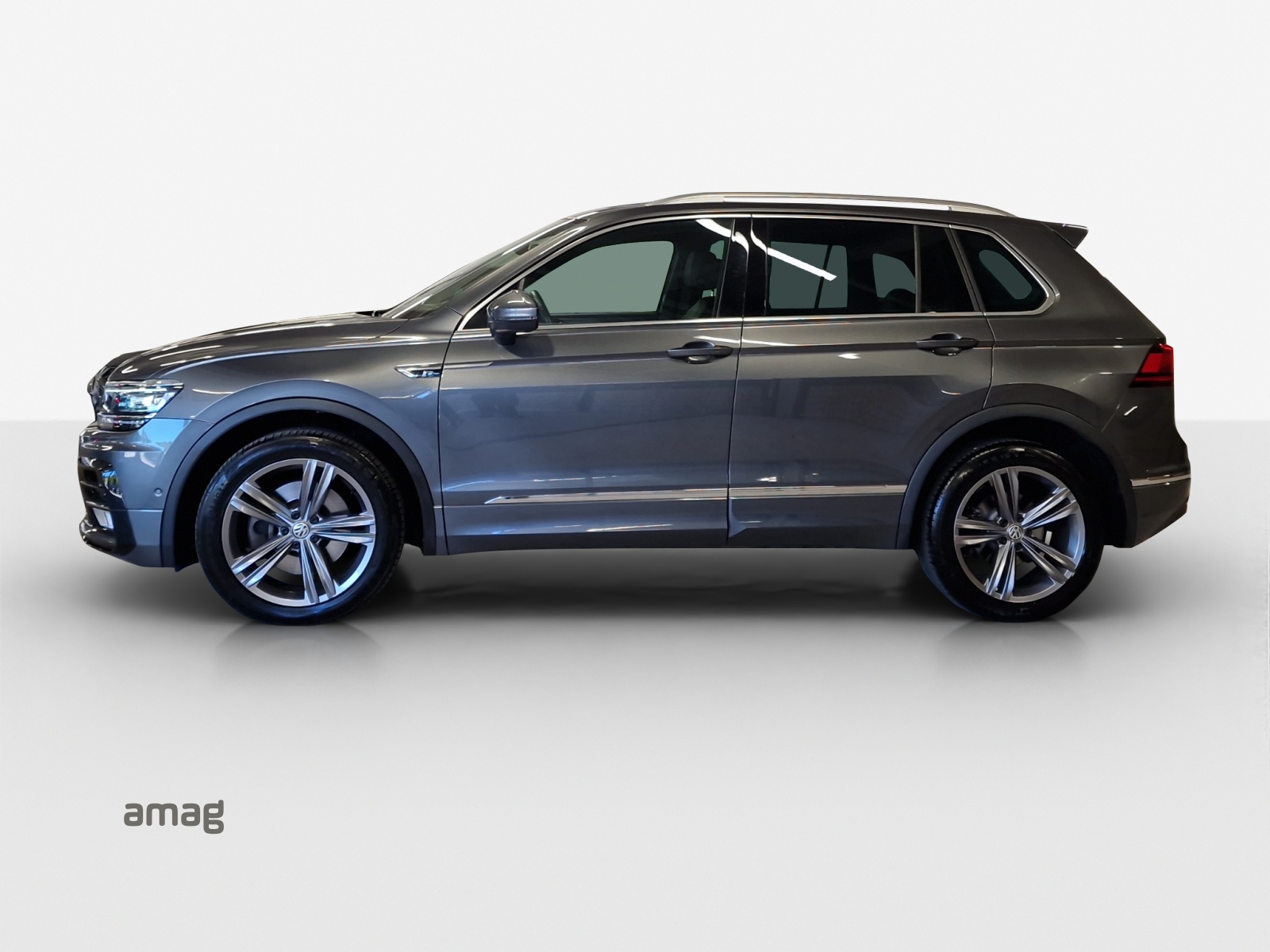 VW Tiguan 2.0 TDI SCR Highline 4Motion DSG-image-1