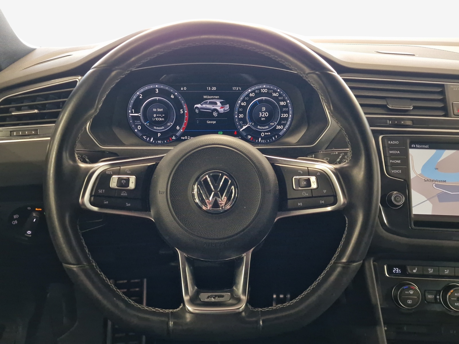 VW Tiguan 2.0 TDI SCR Highline 4Motion DSG-image-9