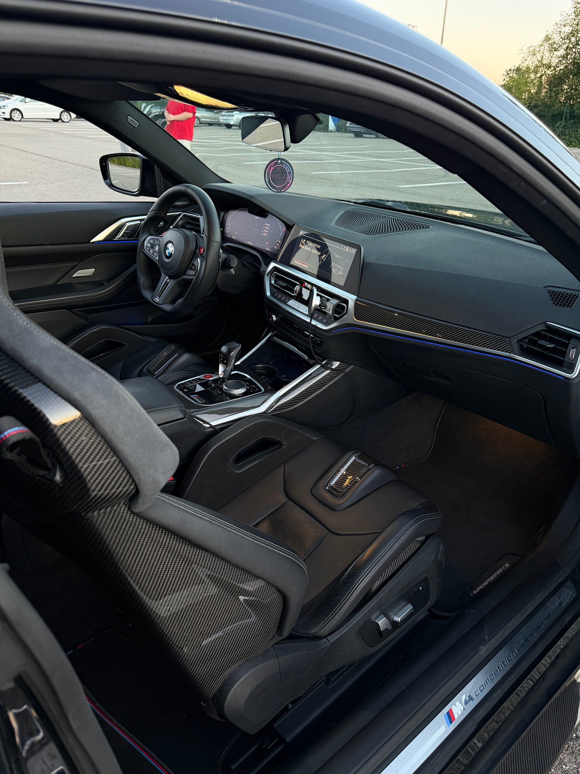 BMW Competition xDrive-image-8
