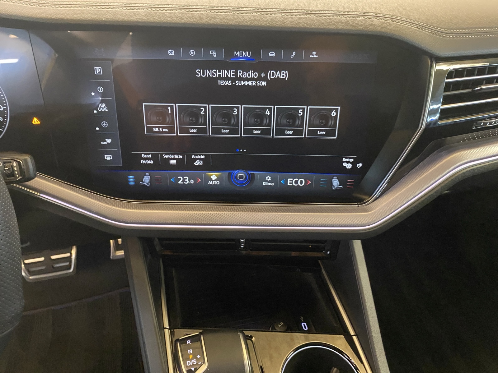 VW Touareg 3.0 TSI eHybrid R Tiptronic-image-11