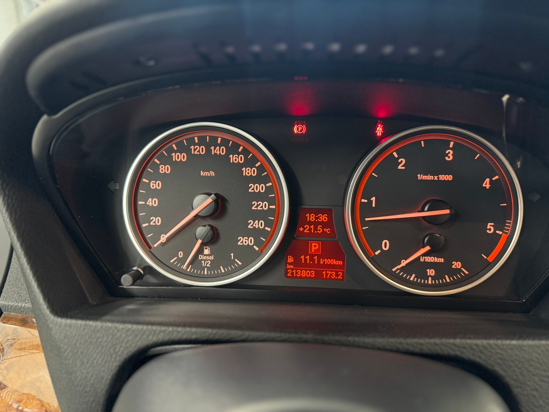 BMW X5 xDrive 35d (3.0sd) Steptronic-image-13