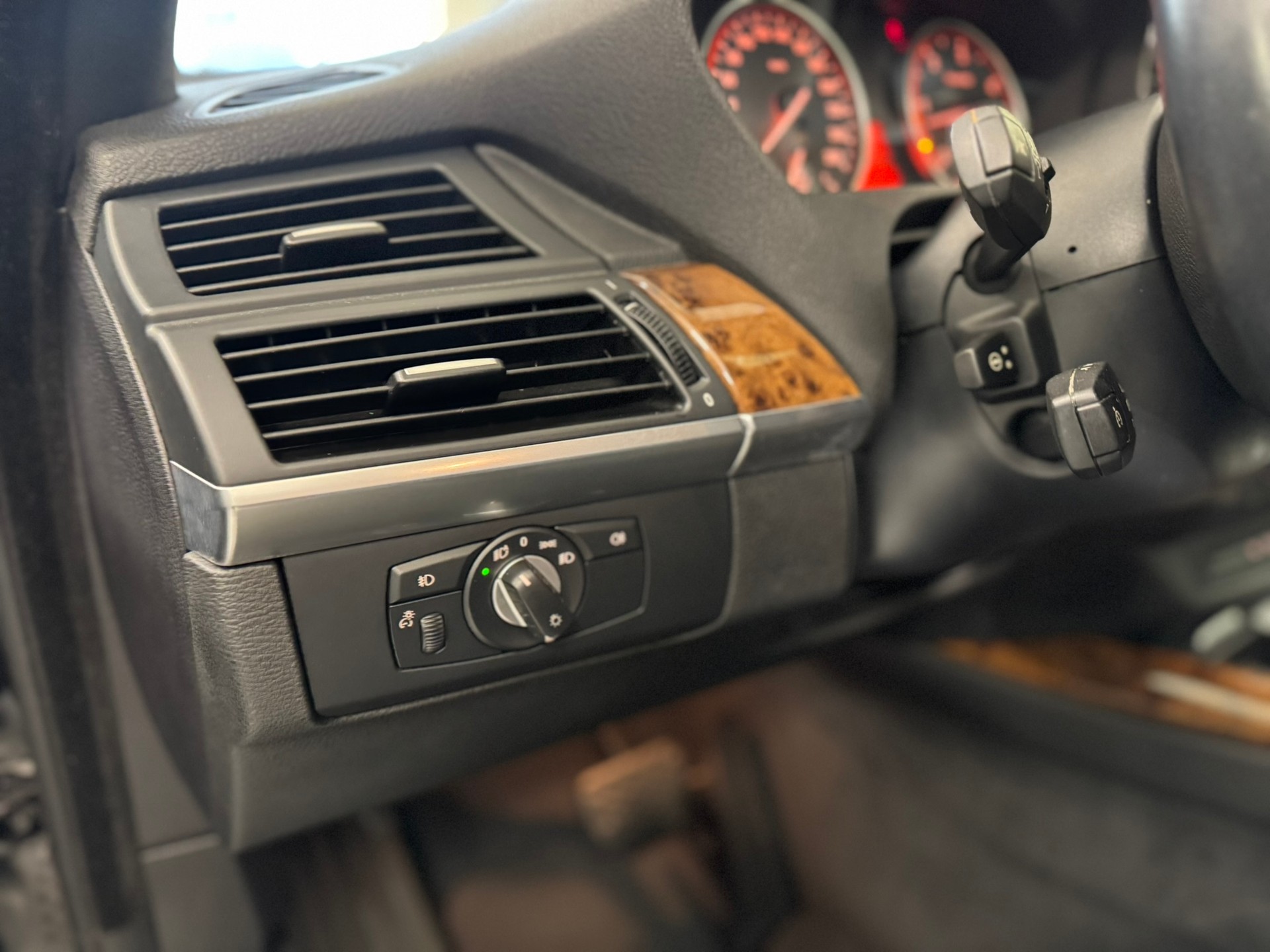 BMW X5 xDrive 35d (3.0sd) Steptronic-image-15