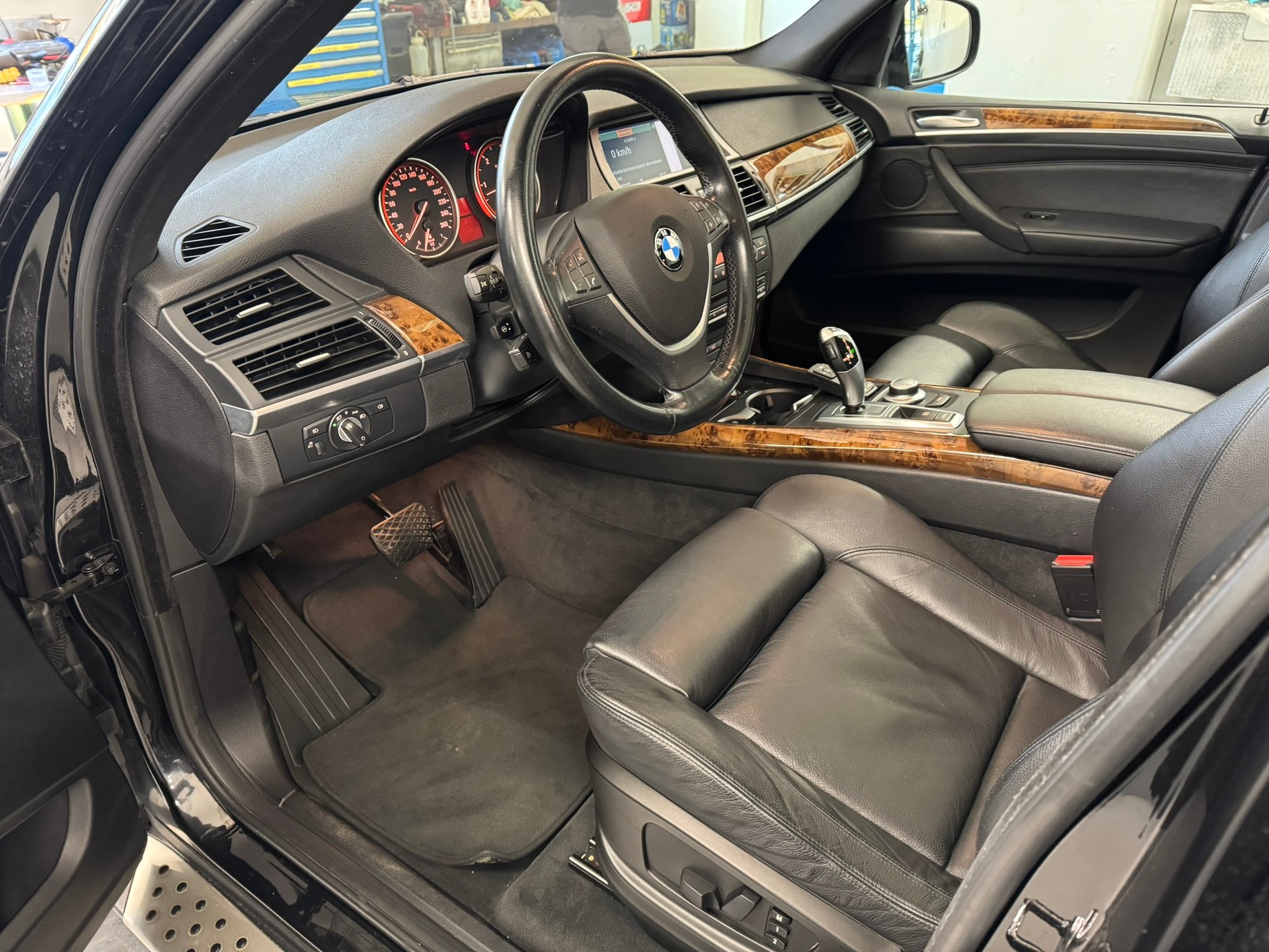 BMW X5 xDrive 35d (3.0sd) Steptronic-image-10