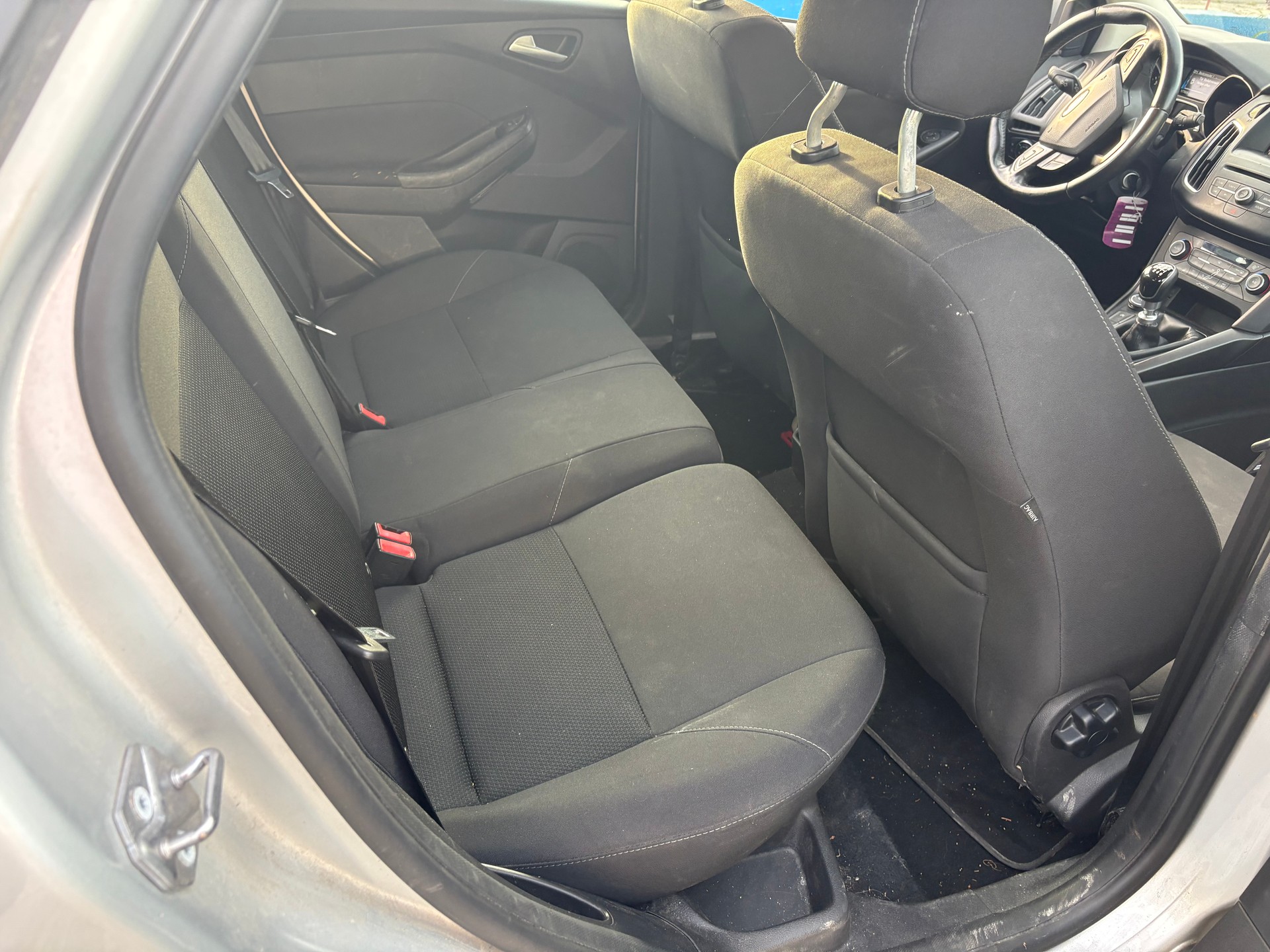 FORD FOCUS-image-6