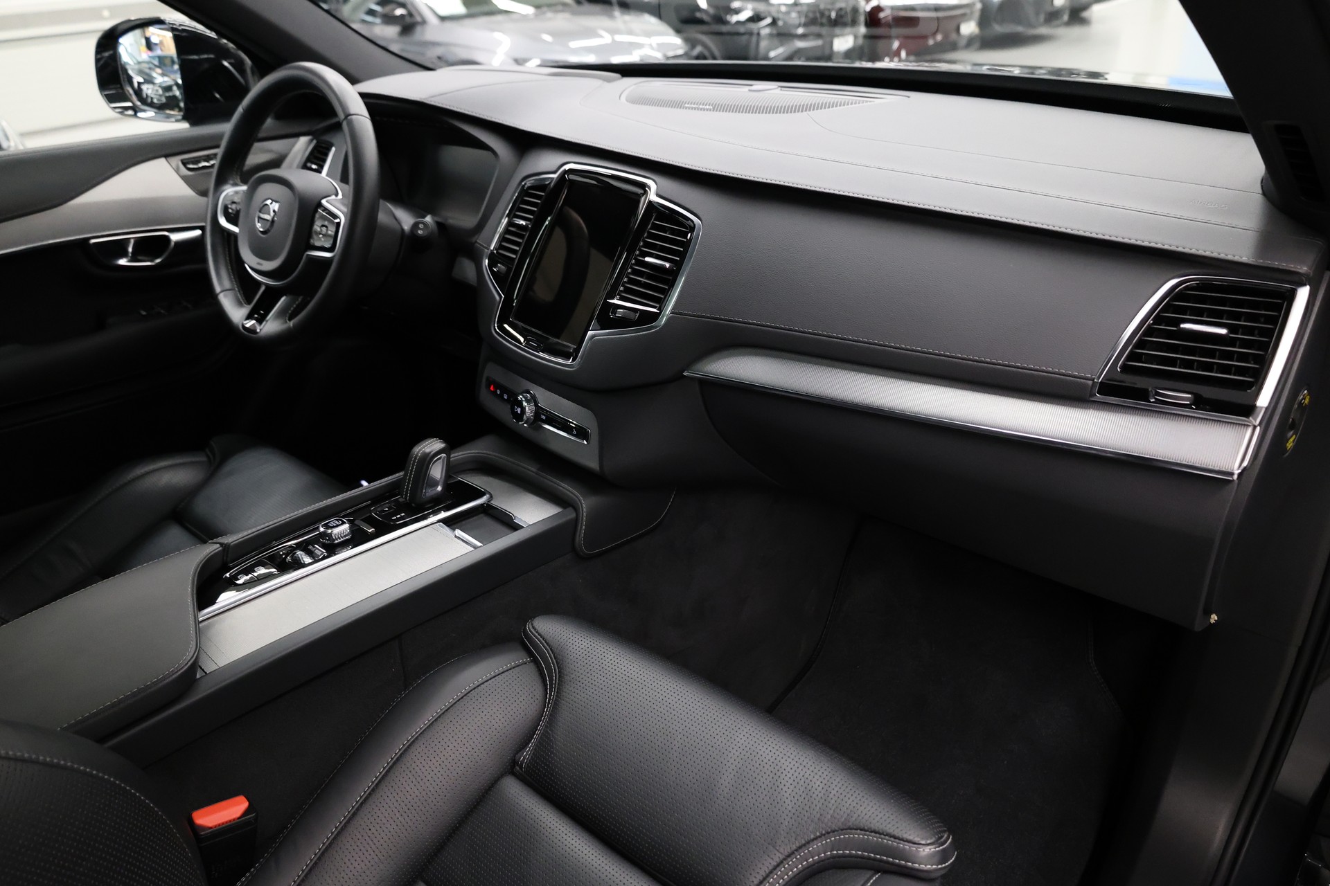 VOLVO XC90 2.0 T8 TE R-Design 7P. eAWD-image-16