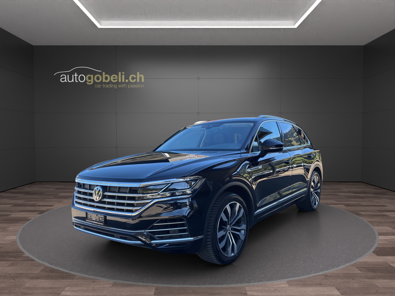 VW Touareg 3.0 TDI Atmosphere Tiptronic-image-0