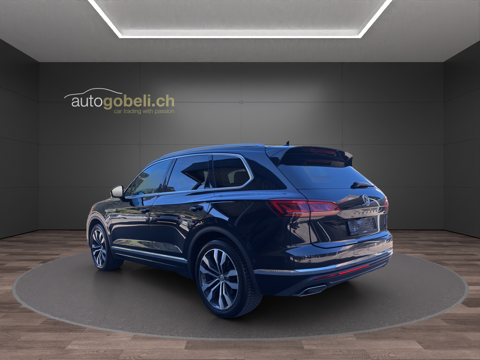VW Touareg 3.0 TDI Atmosphere Tiptronic-image-1
