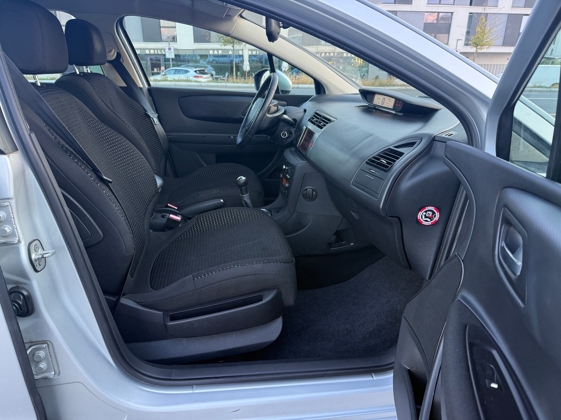CITROEN C4 Berline 1.6i 16V VTR - Véhicule 1ère main - Nouvelle Expertise & Grand Service Fait : 03.10.2026 - Distribution par Chaîne.-image-19