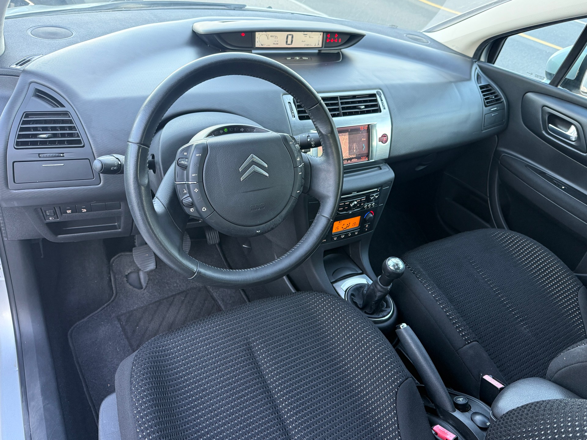 CITROEN C4 Berline 1.6i 16V VTR - Véhicule 1ère main - Nouvelle Expertise & Grand Service Fait : 03.10.2026 - Distribution par Chaîne.-image-13