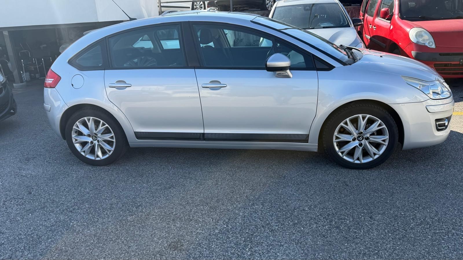 CITROEN C4 Berline 1.6i 16V VTR - Véhicule 1ère main - Nouvelle Expertise & Grand Service Fait : 09.10.2026 - Distribution par Chaîne.-image-7