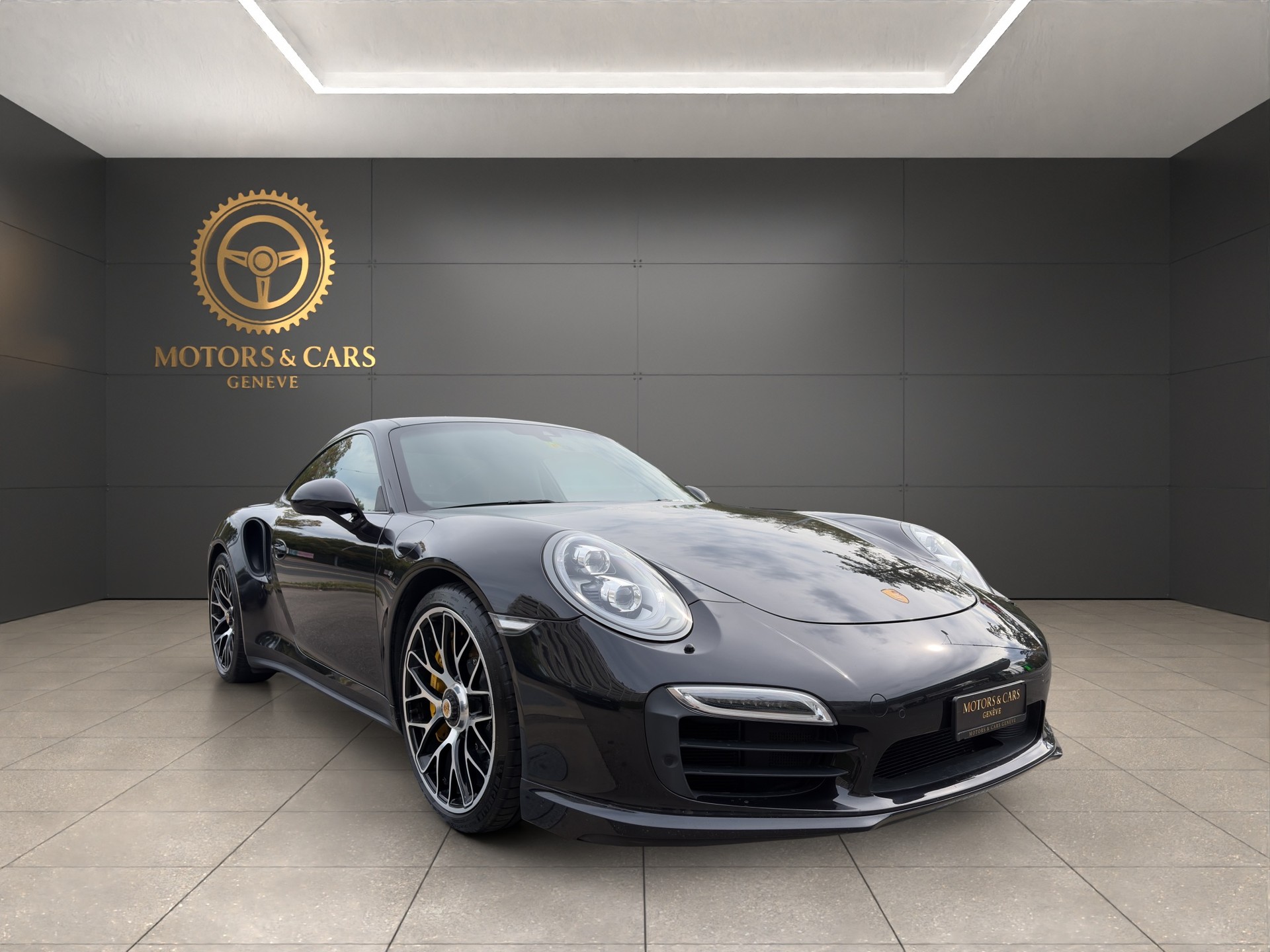 PORSCHE 911 Turbo S PDK-image-1