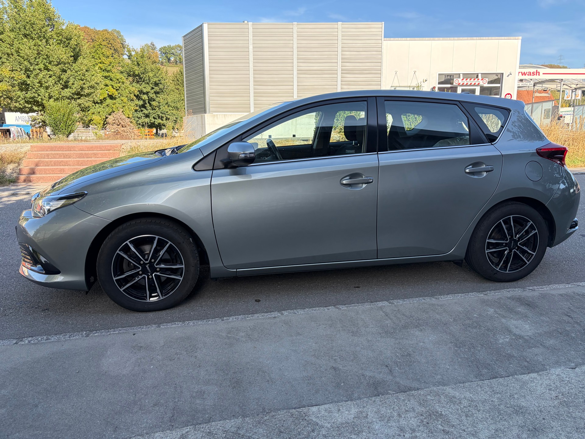 TOYOTA Auris 1.2 Turbo Trend-image-3