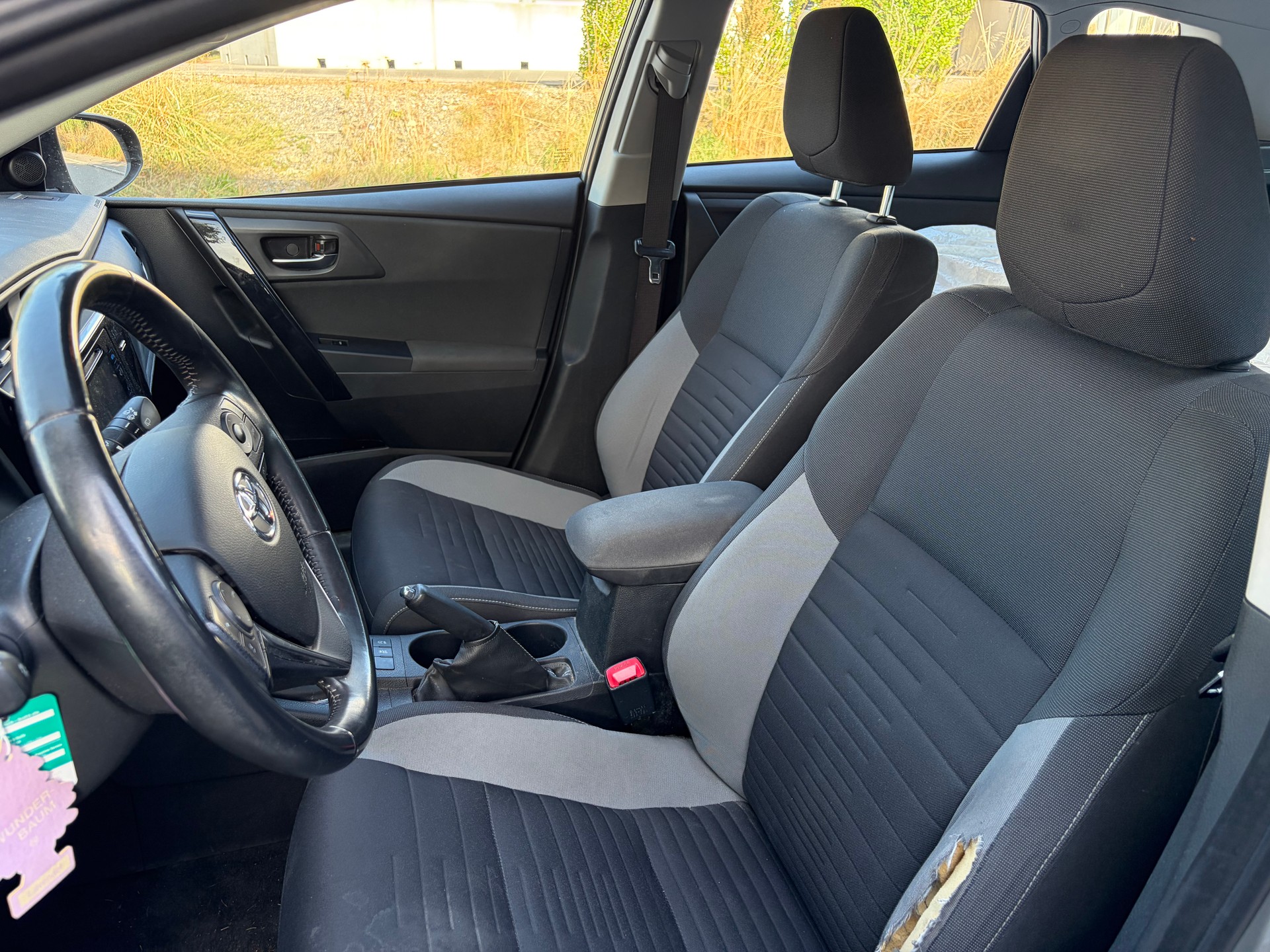 TOYOTA Auris 1.2 Turbo Trend-image-10