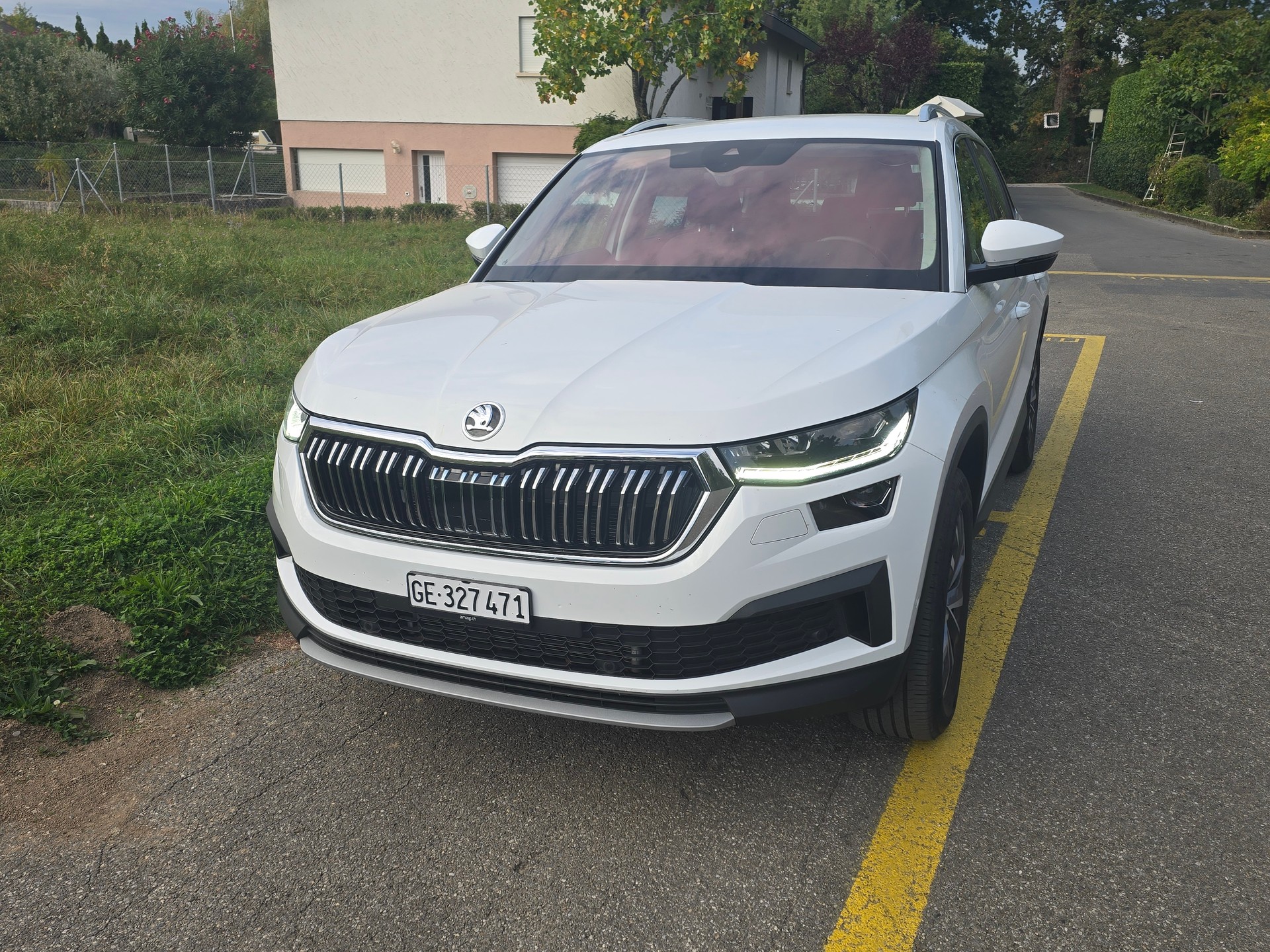 SKODA 2.0 TSI Style DSG-image-1