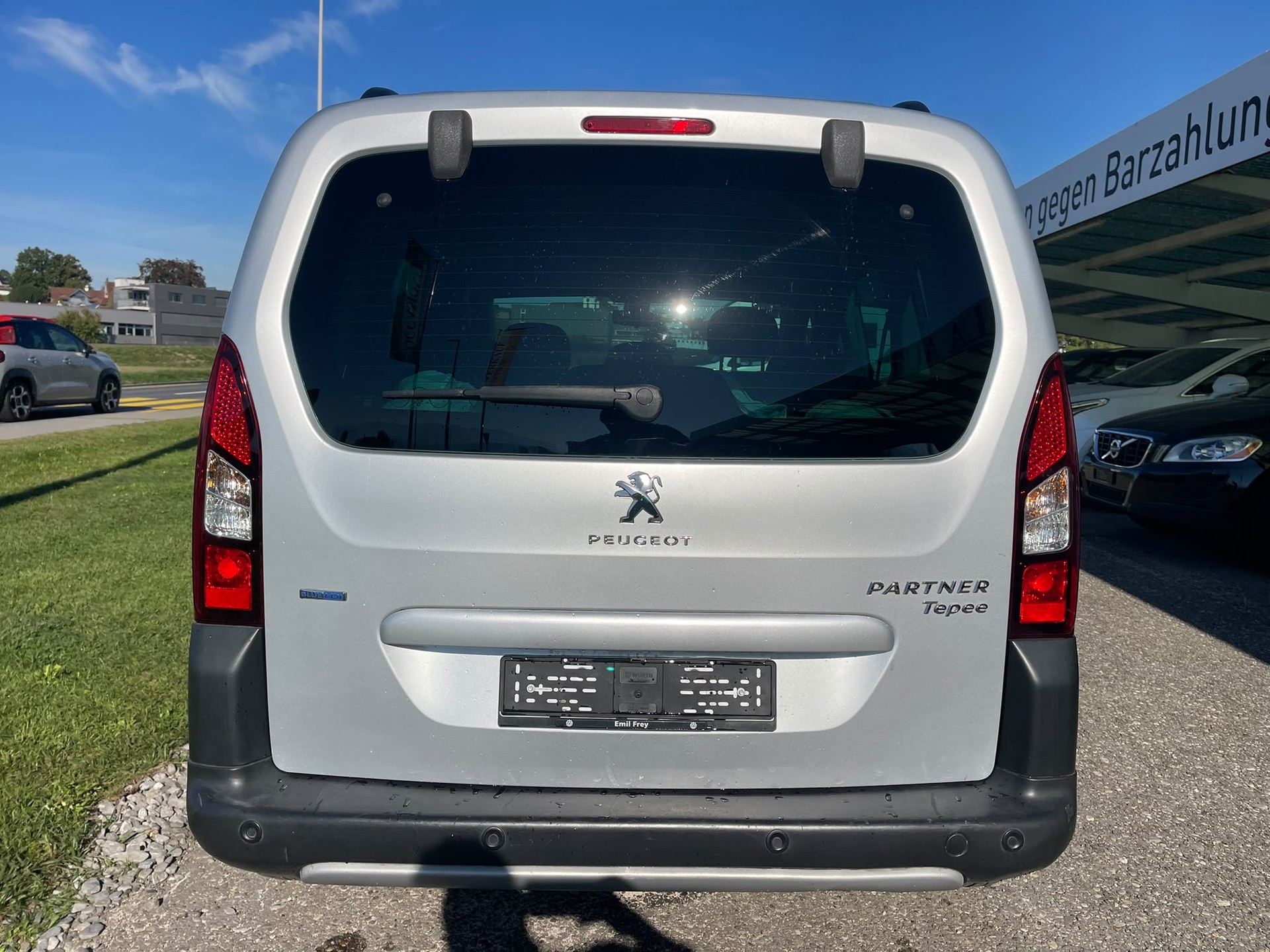 PEUGEOT Partner 1.6 BlueHDi Outdoor-image-5
