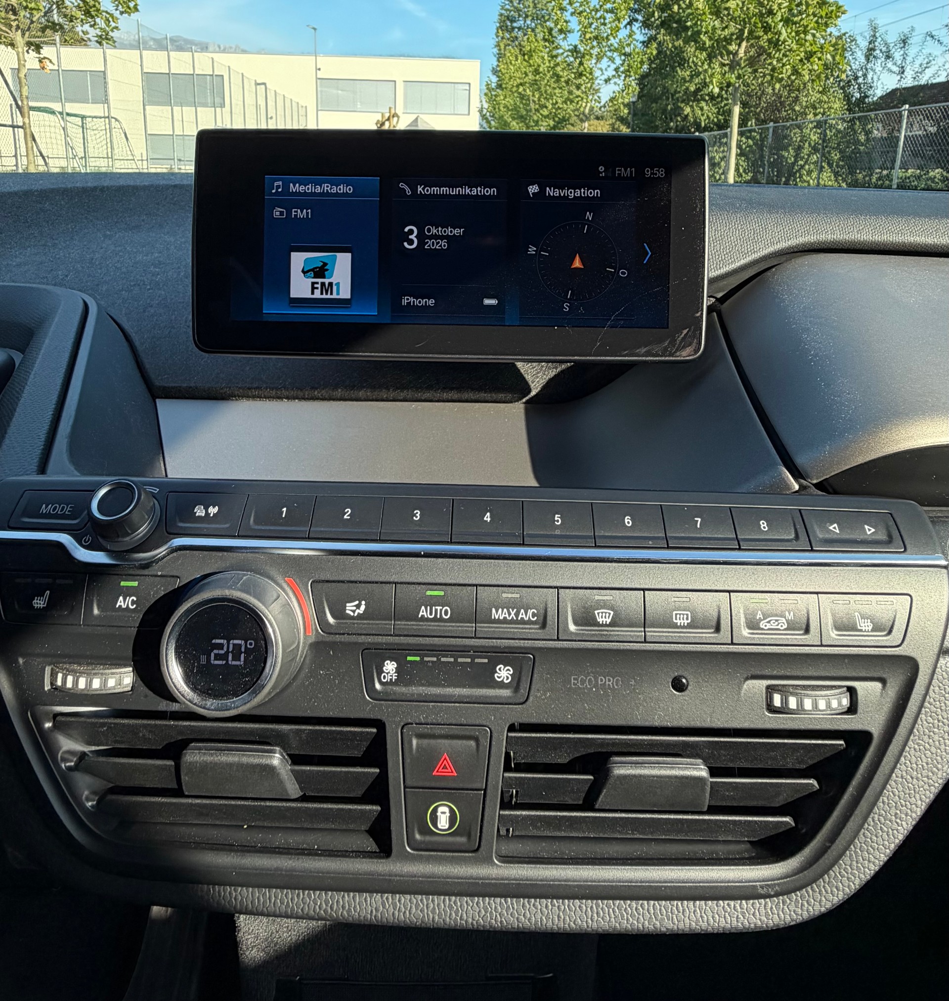 BMW i3s S 120 Ah 100 % elektrisch-image-9