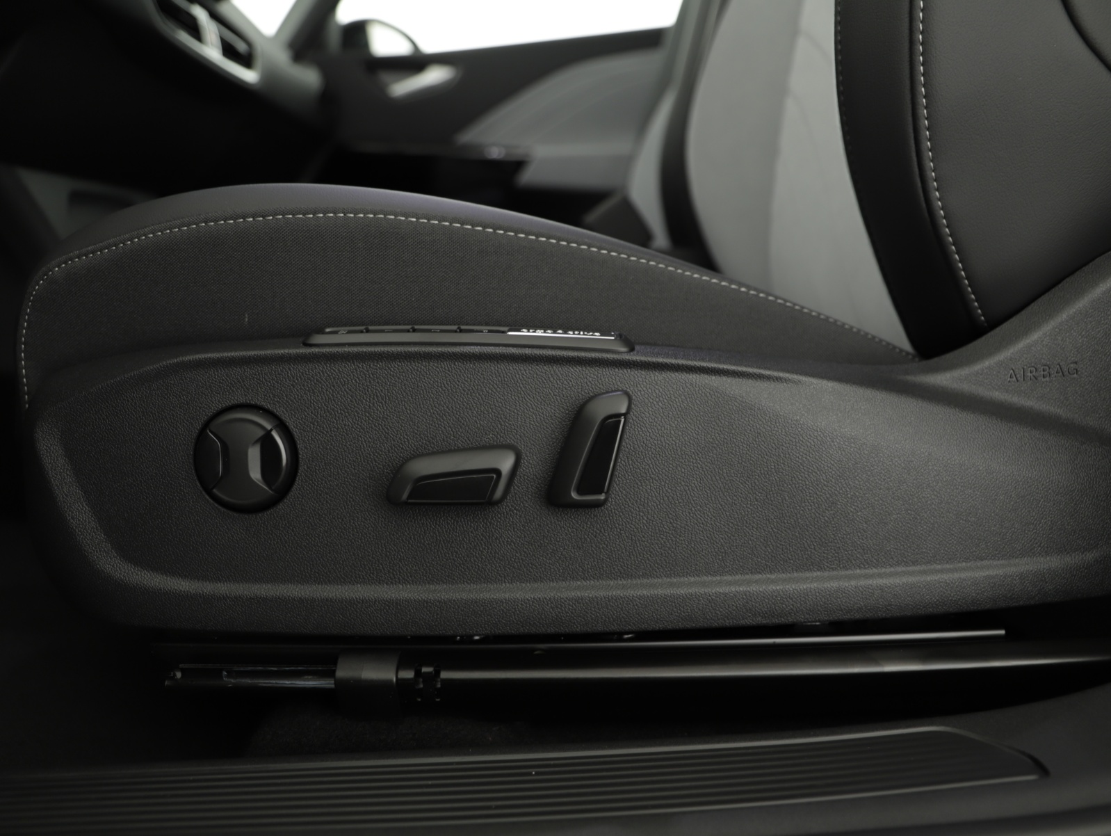 VW ID.3 Pro S 79 kWh Business-image-13