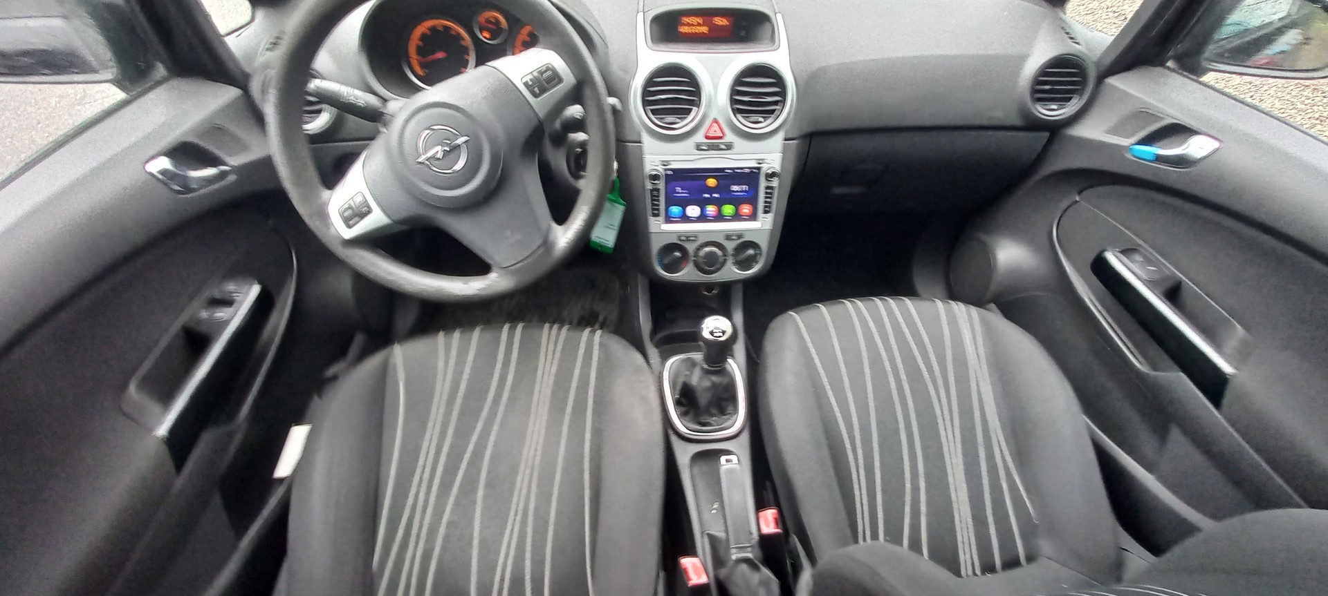 OPEL Corsa 1.2 TP-image-10