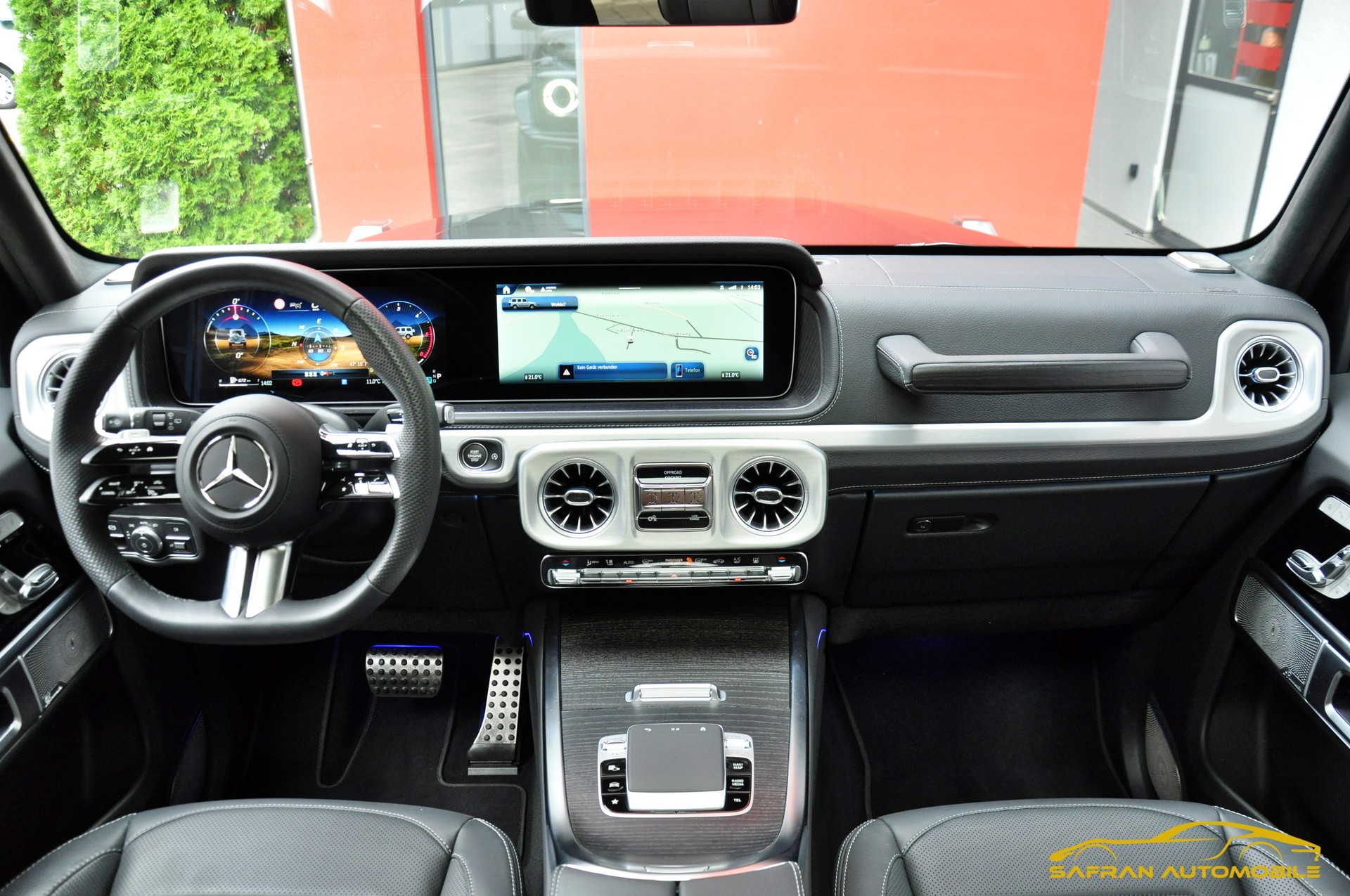 MERCEDES-BENZ G 450d 9G-Tronic-image-11
