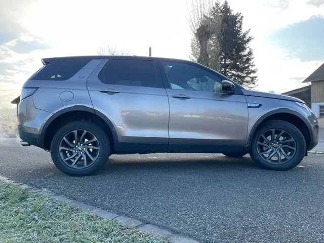 LAND ROVER Discovery Sport 2.0 TD4 Pure AT9-image-4