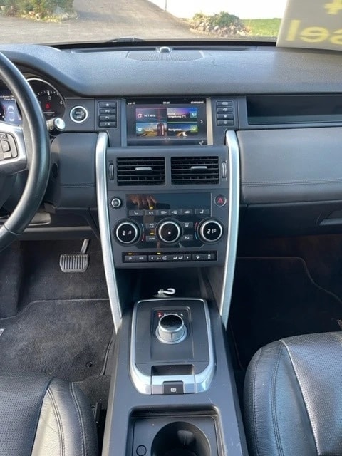 LAND ROVER Discovery Sport 2.0 TD4 Pure AT9-image-12