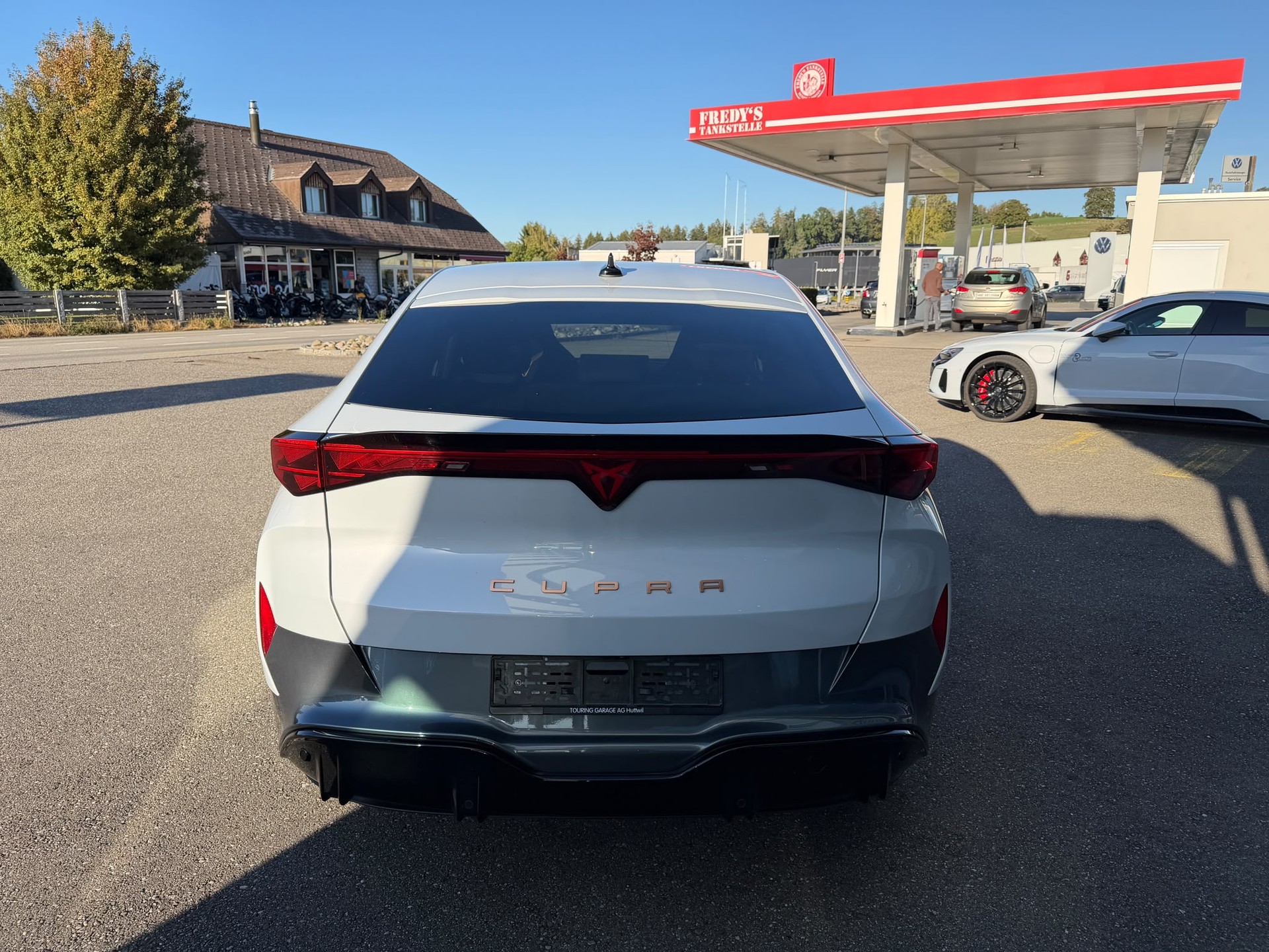 CUPRA Tavascan 77 kWh Edge-image-3