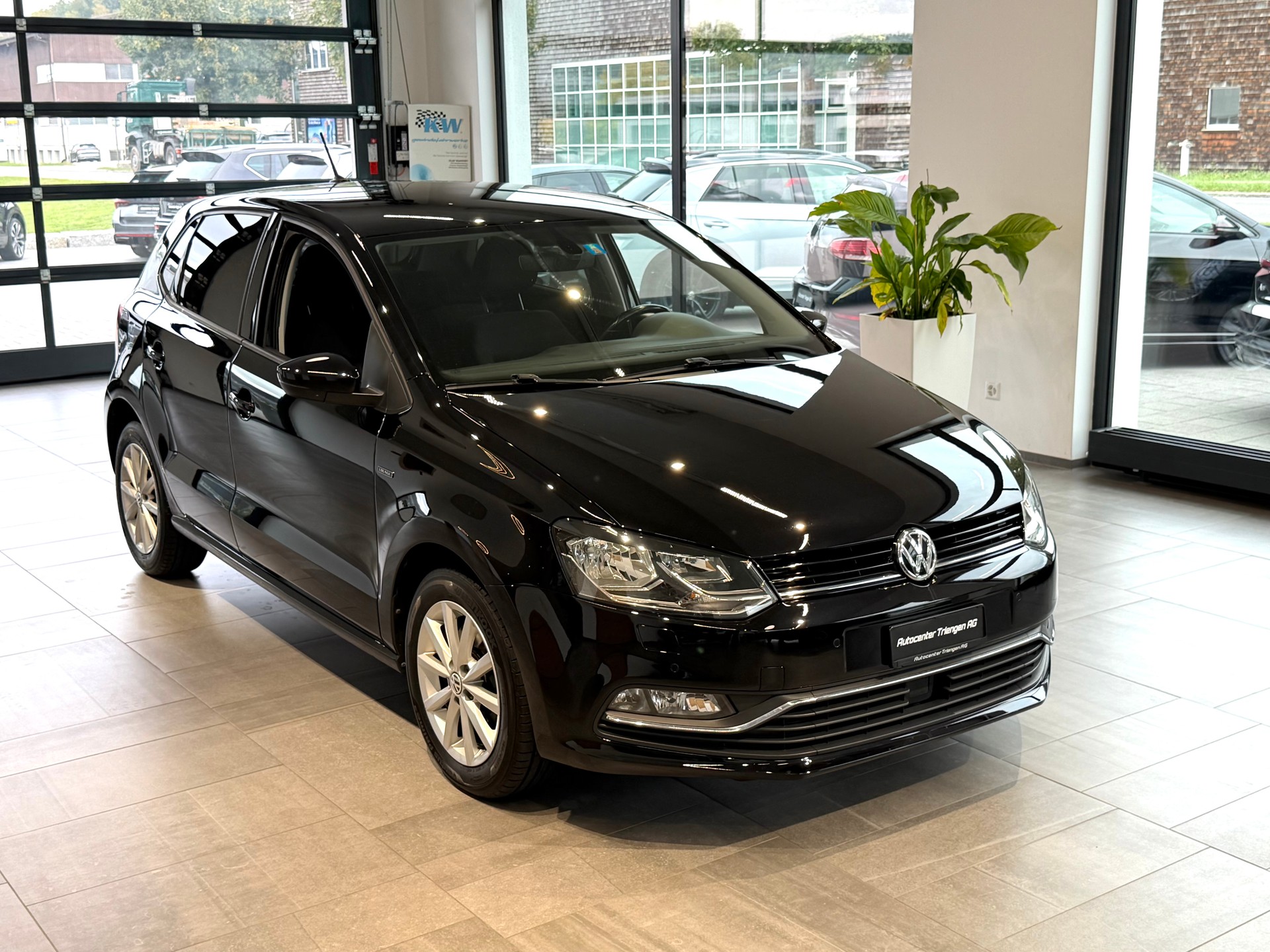 VW Polo 1.2 TSI BMT Lounge DSG-image-17