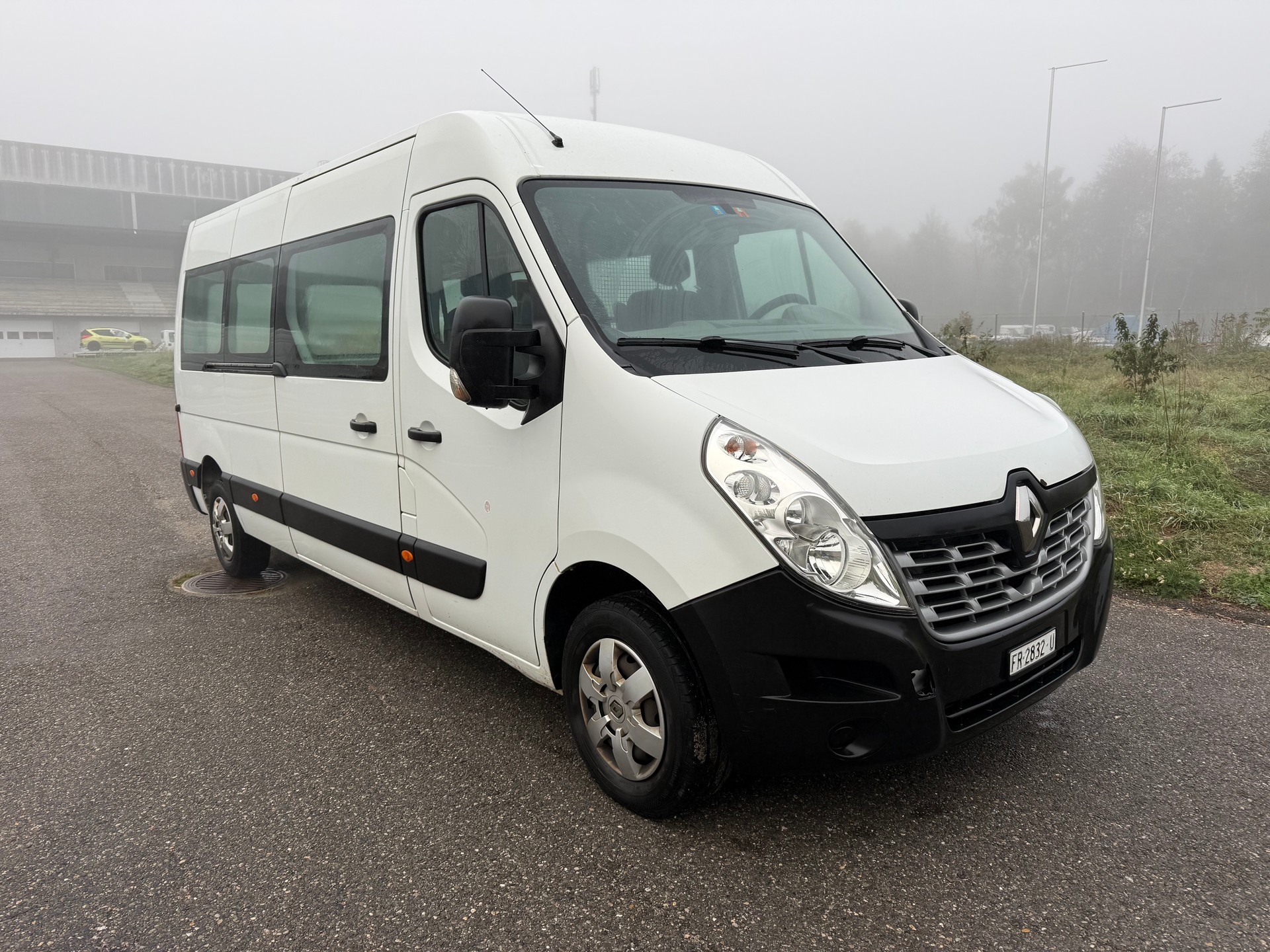 RENAULT Master T35 2.3dCi L3H2-image-1