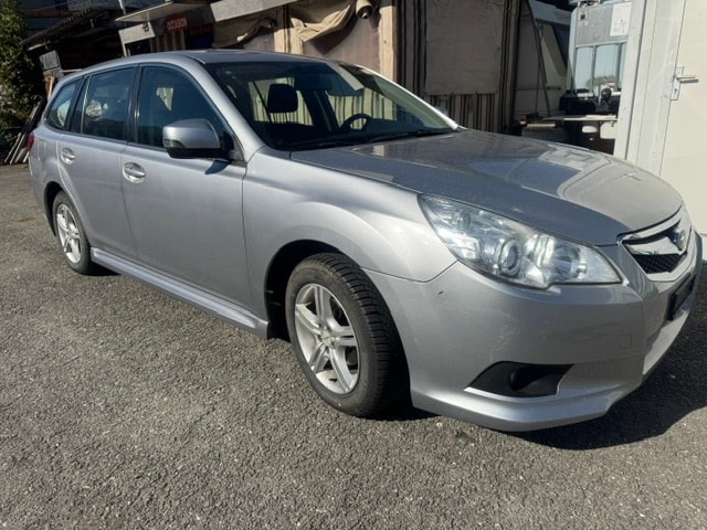SUBARU Legacy 2.0i Swiss AWD Lineartronic-image-1