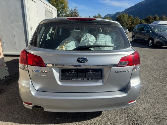 SUBARU Legacy 2.0i Swiss AWD Lineartronic-image-5