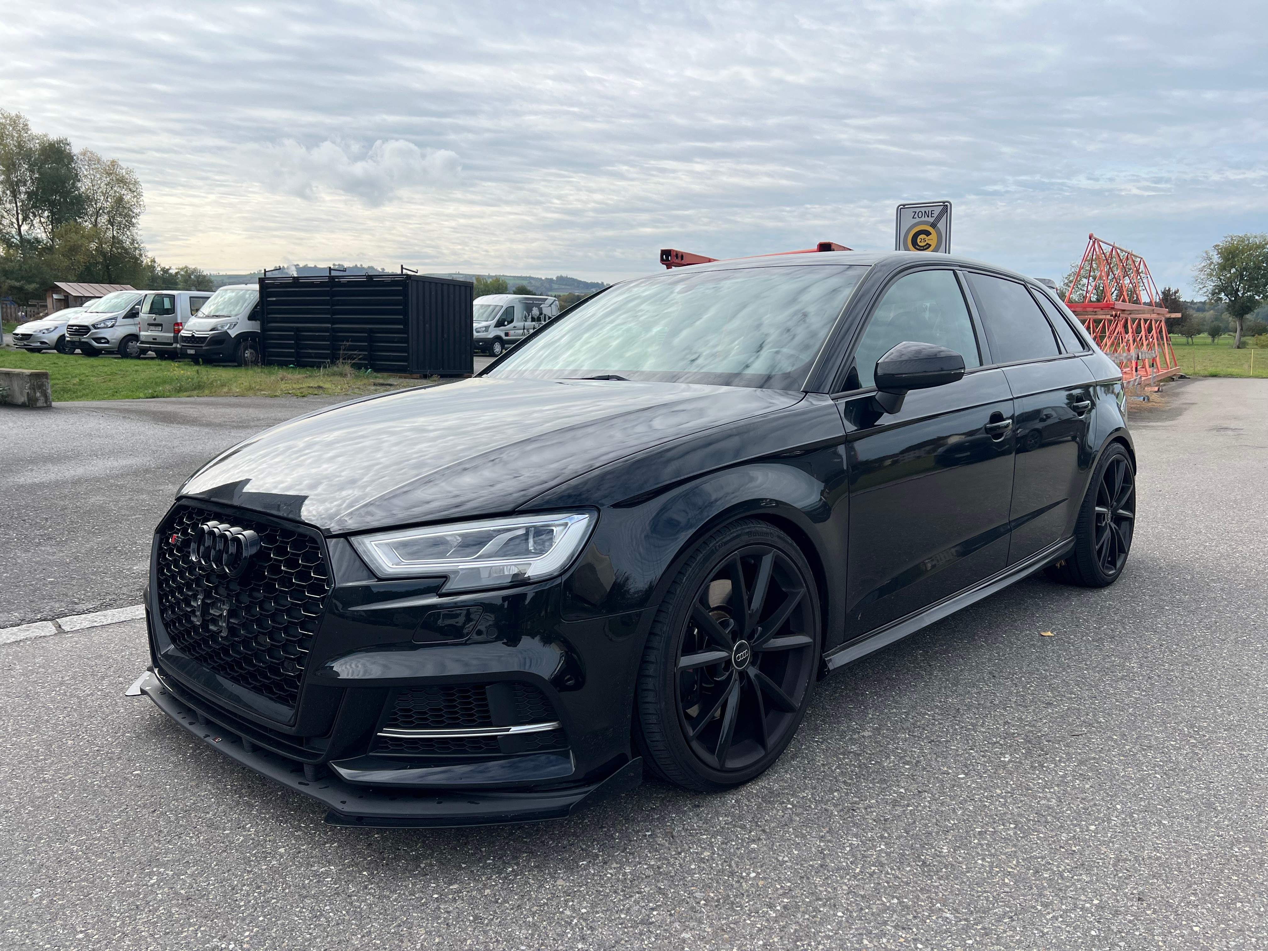 Car photo