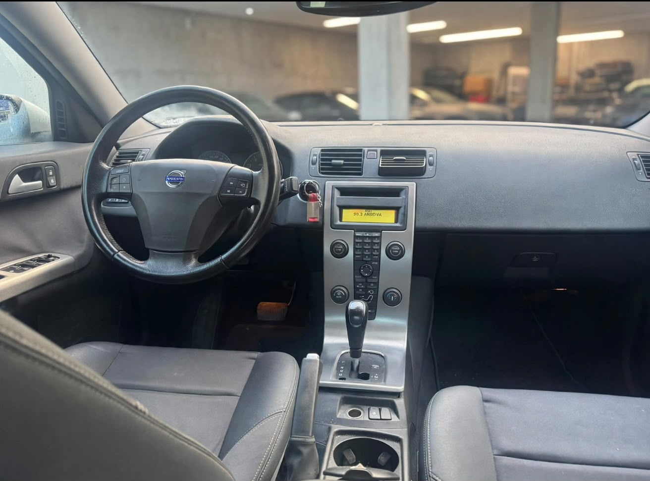 VOLVO S40 2.4 Summum-image-3