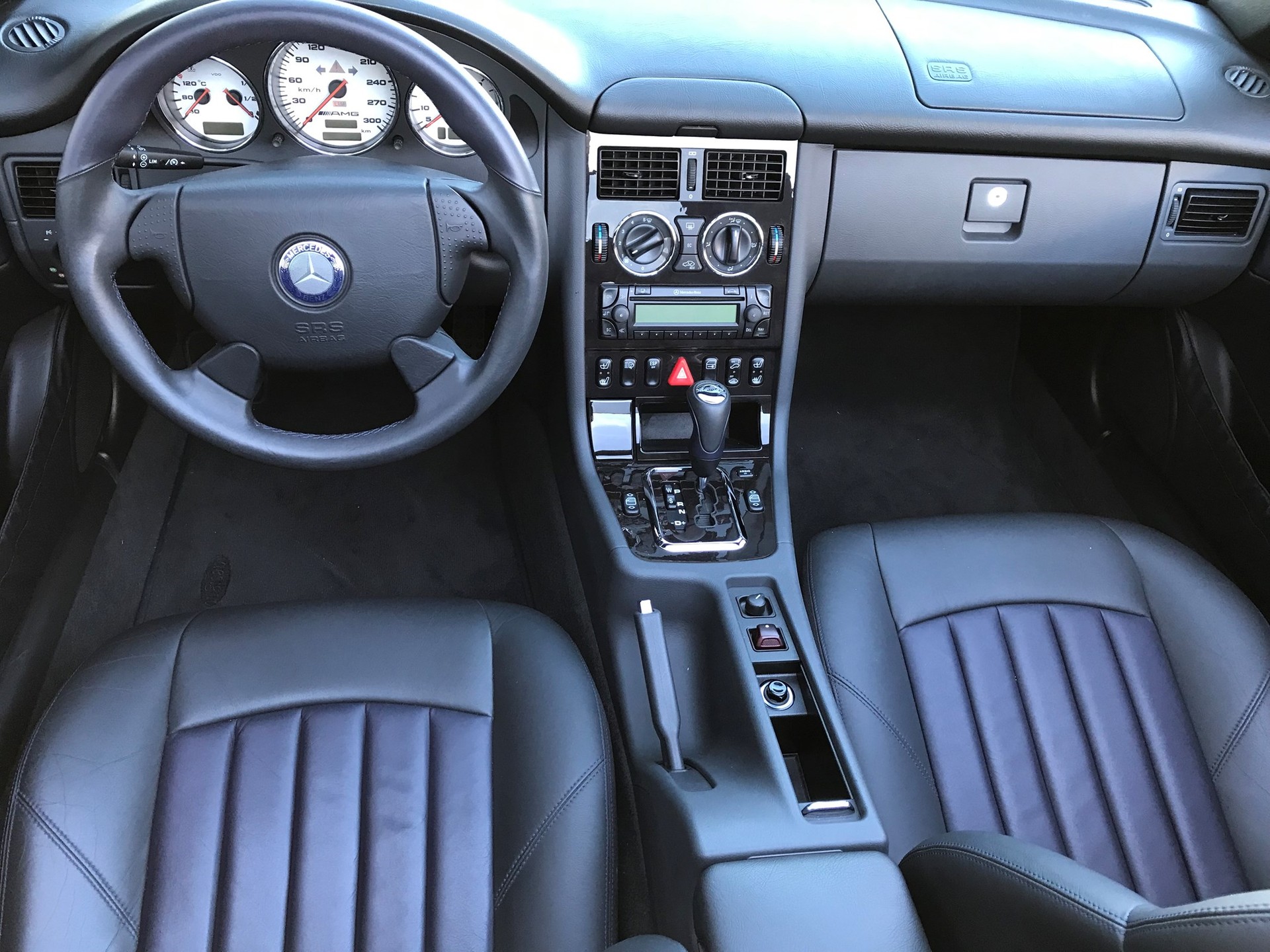MERCEDES-BENZ SLK 32 AMG Automatic-image-7