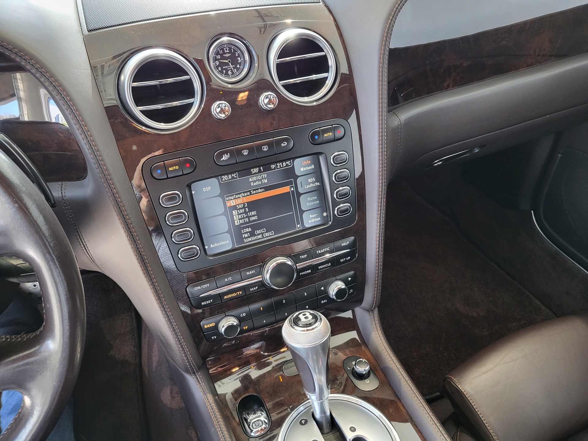 BENTLEY Continental GTC 6.0-image-9