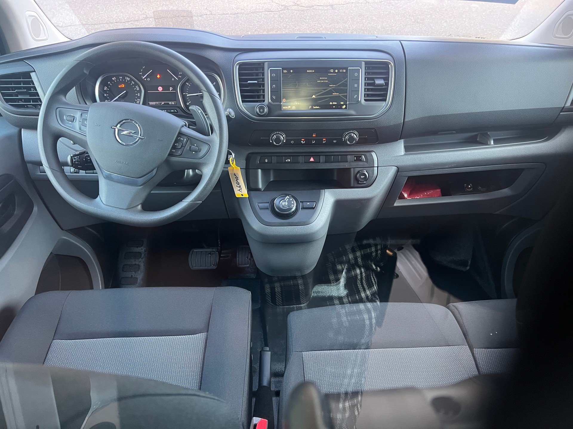 OPEL Vivaro Cargo 2 Enj.L EN A-image-10