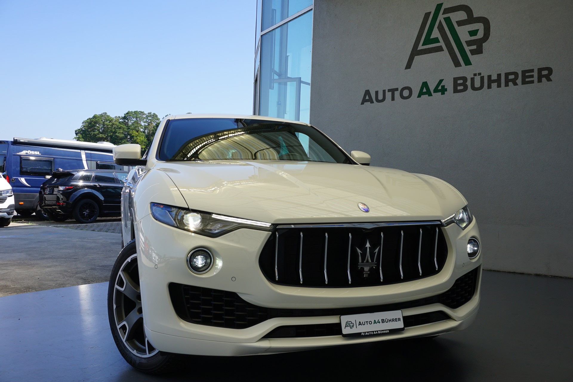 MASERATI Levante D 3.0 V6 275 PS 4WD mit erst 25`000km !!-image-2