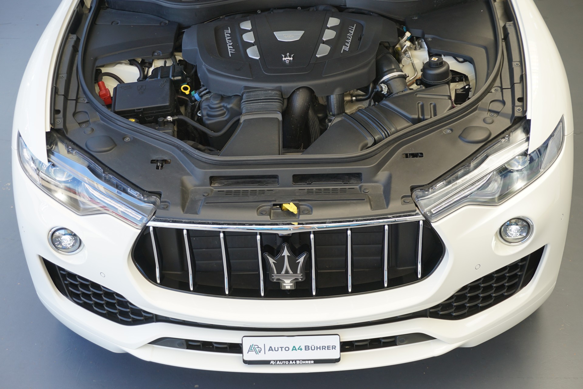 MASERATI Levante D 3.0 V6 275 PS 4WD mit erst 25`000km !!-image-13