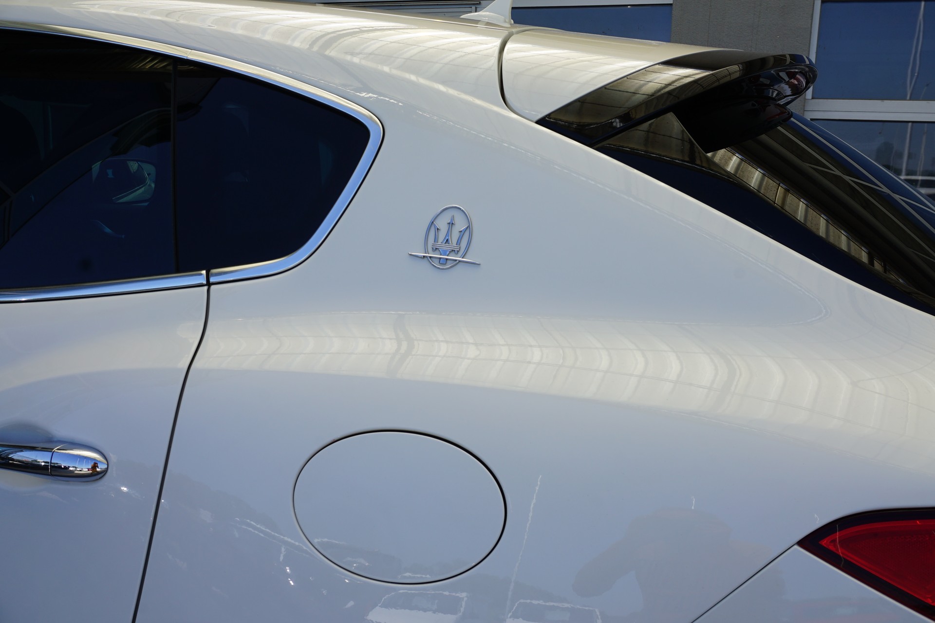 MASERATI Levante D 3.0 V6 275 PS 4WD mit erst 25`000km !!-image-11