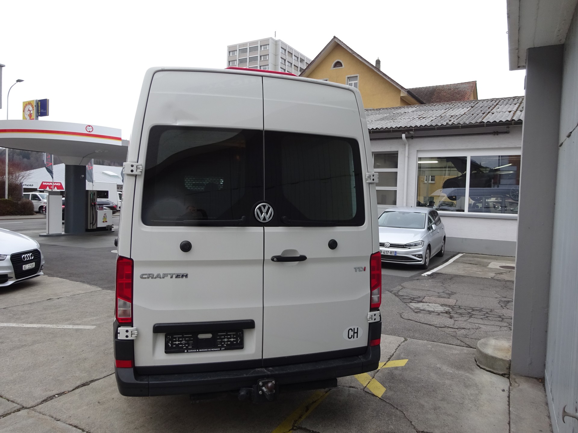 VW Crafter 35 2.0 TDI L4-image-2