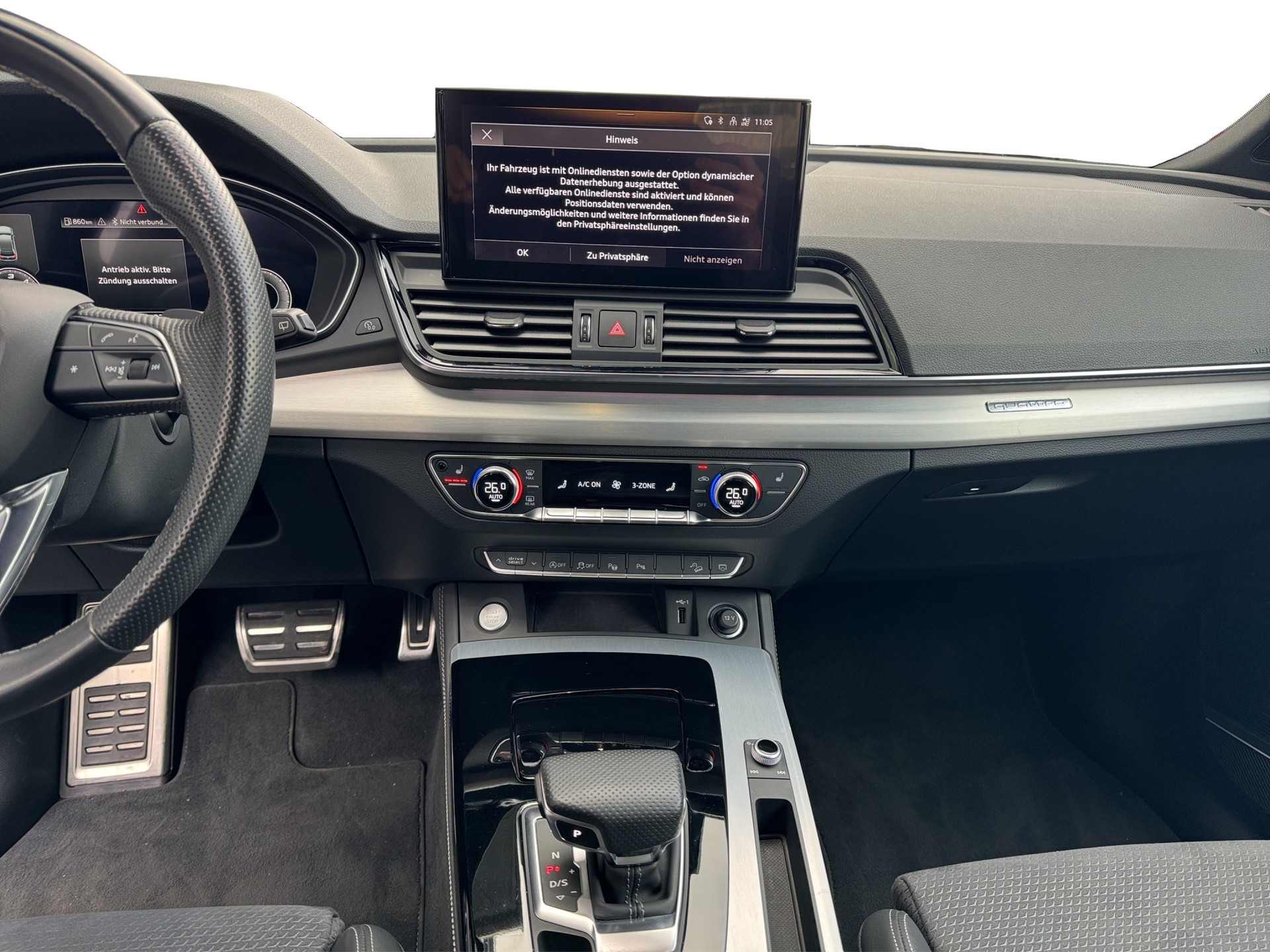 AUDI Q5 40 TDI quattro S-tronic-image-12