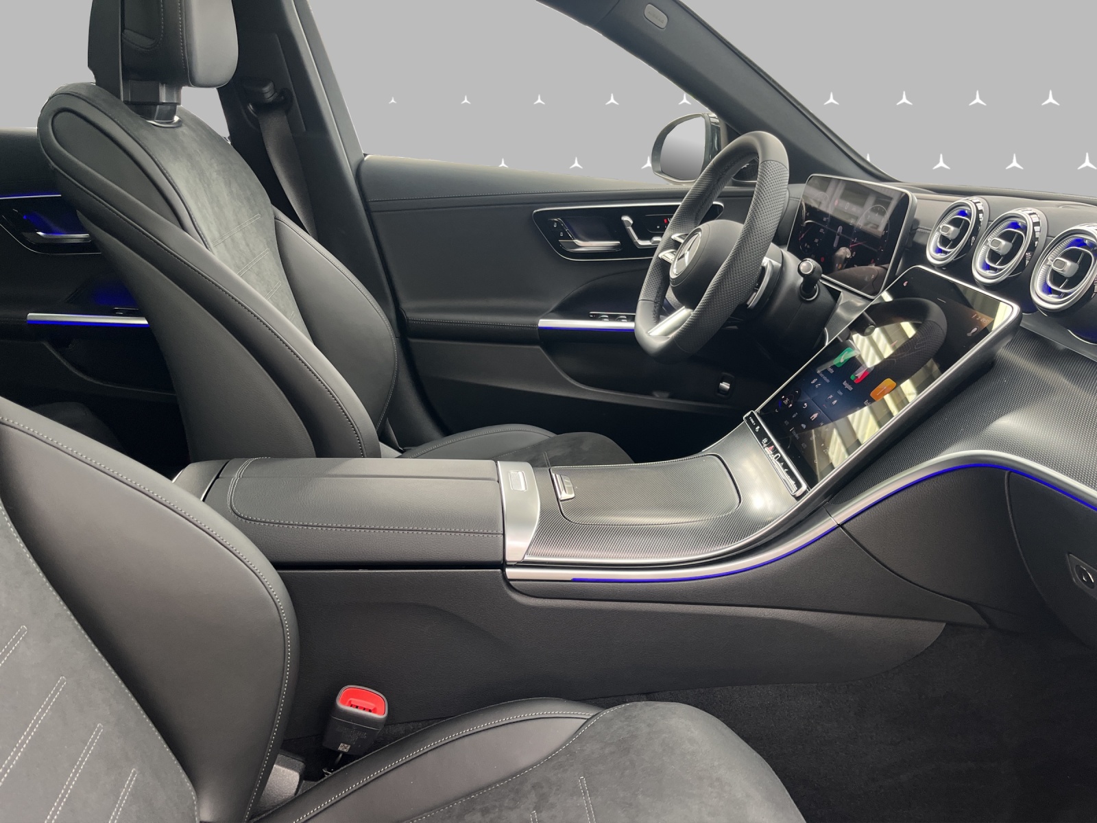 MERCEDES-BENZ C 300 T 4 Matic-image-11