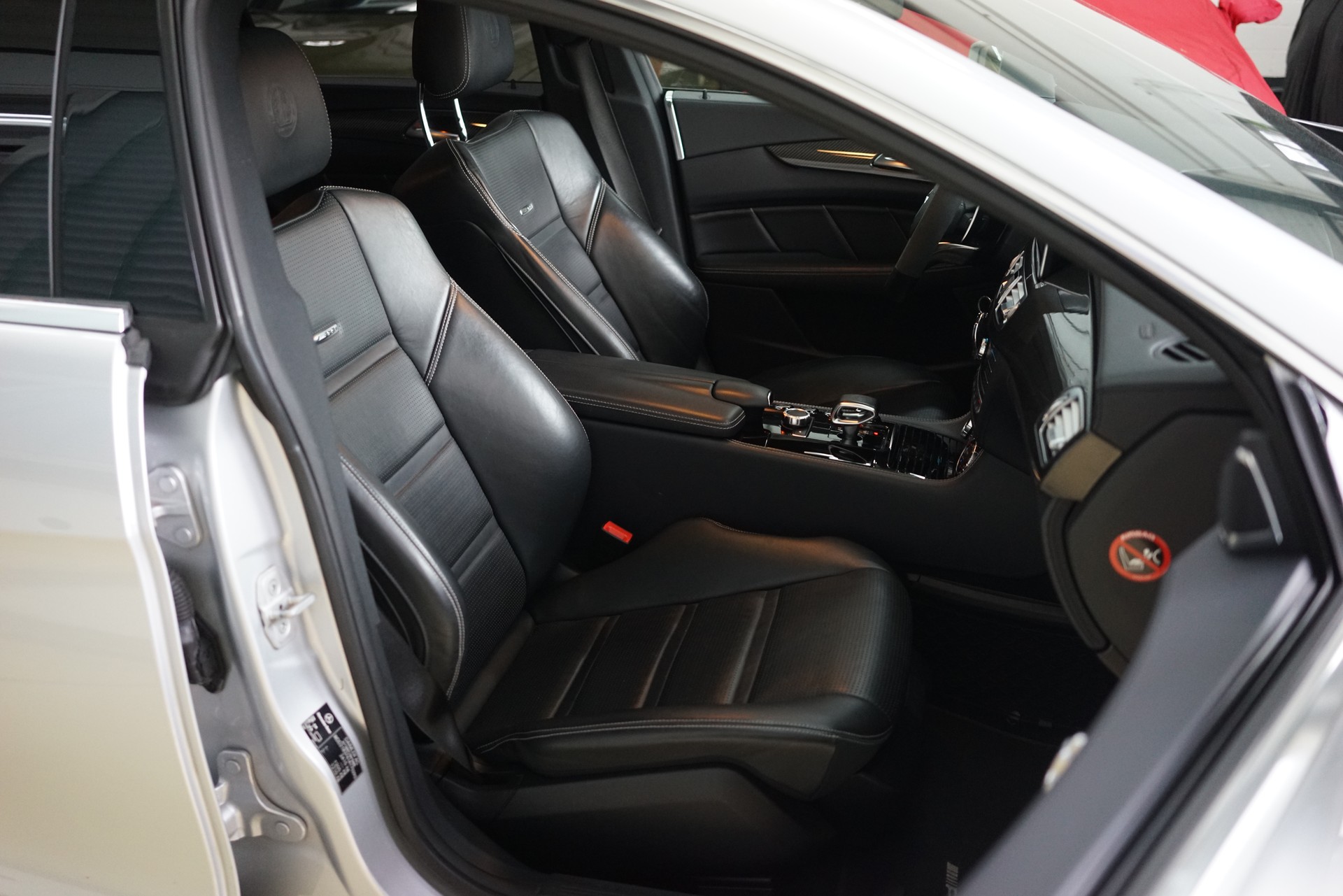 MERCEDES-BENZ CLS 63 AMG S 4Matic Speedshift MCT-image-31
