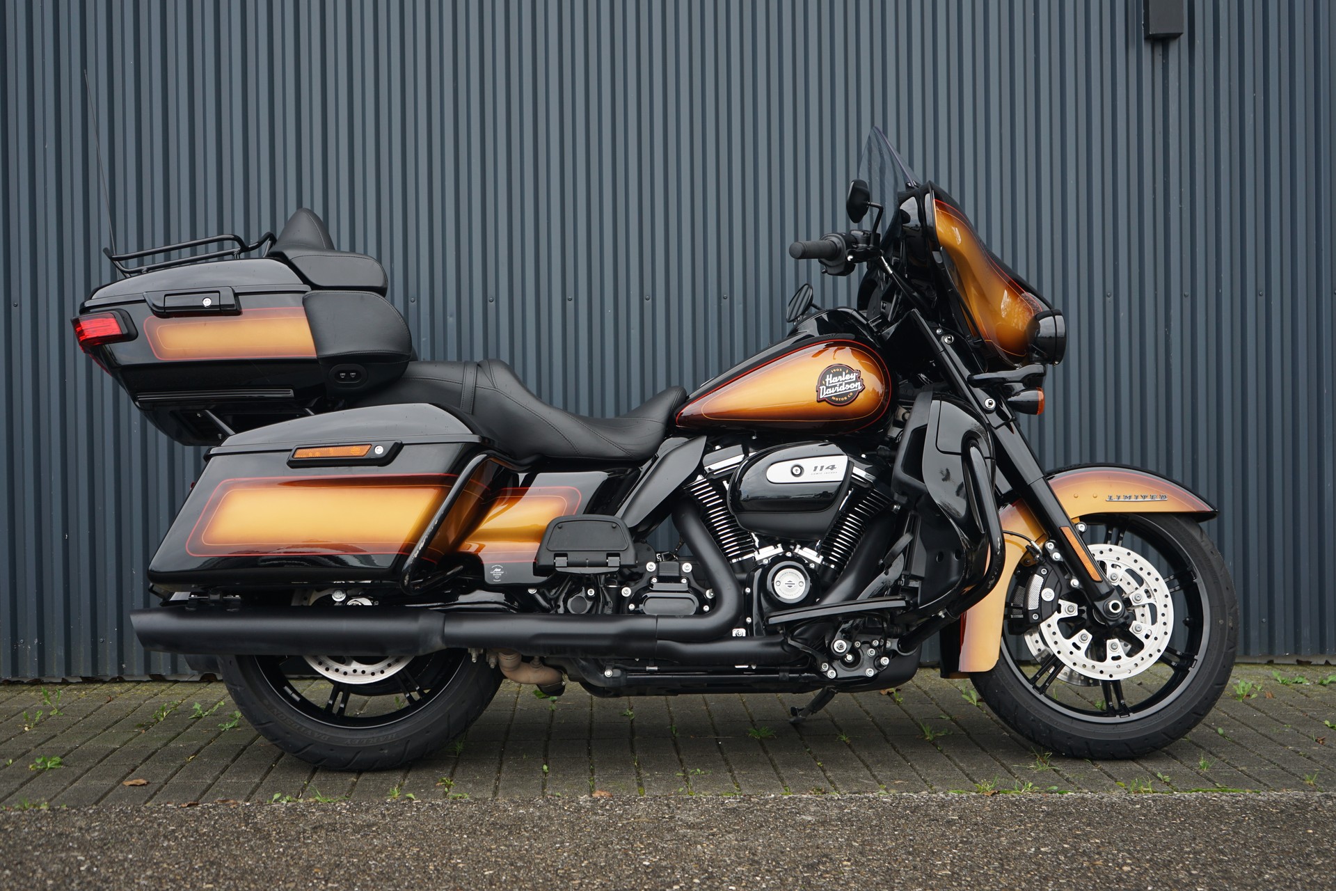HARLEY-DAVIDSON FLHTK Electra Glide Ultra Limited Black Finish114