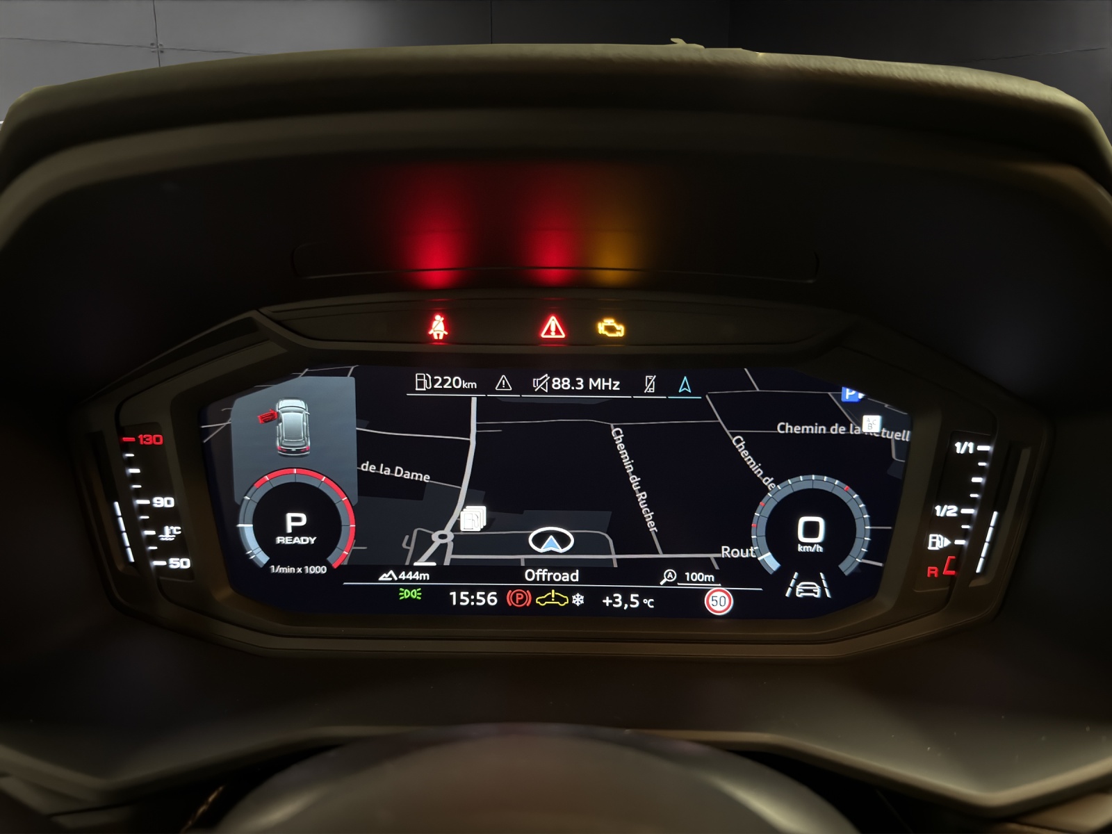 AUDI A1 Sportback 30 TFSI Attraction S-tronic-image-9